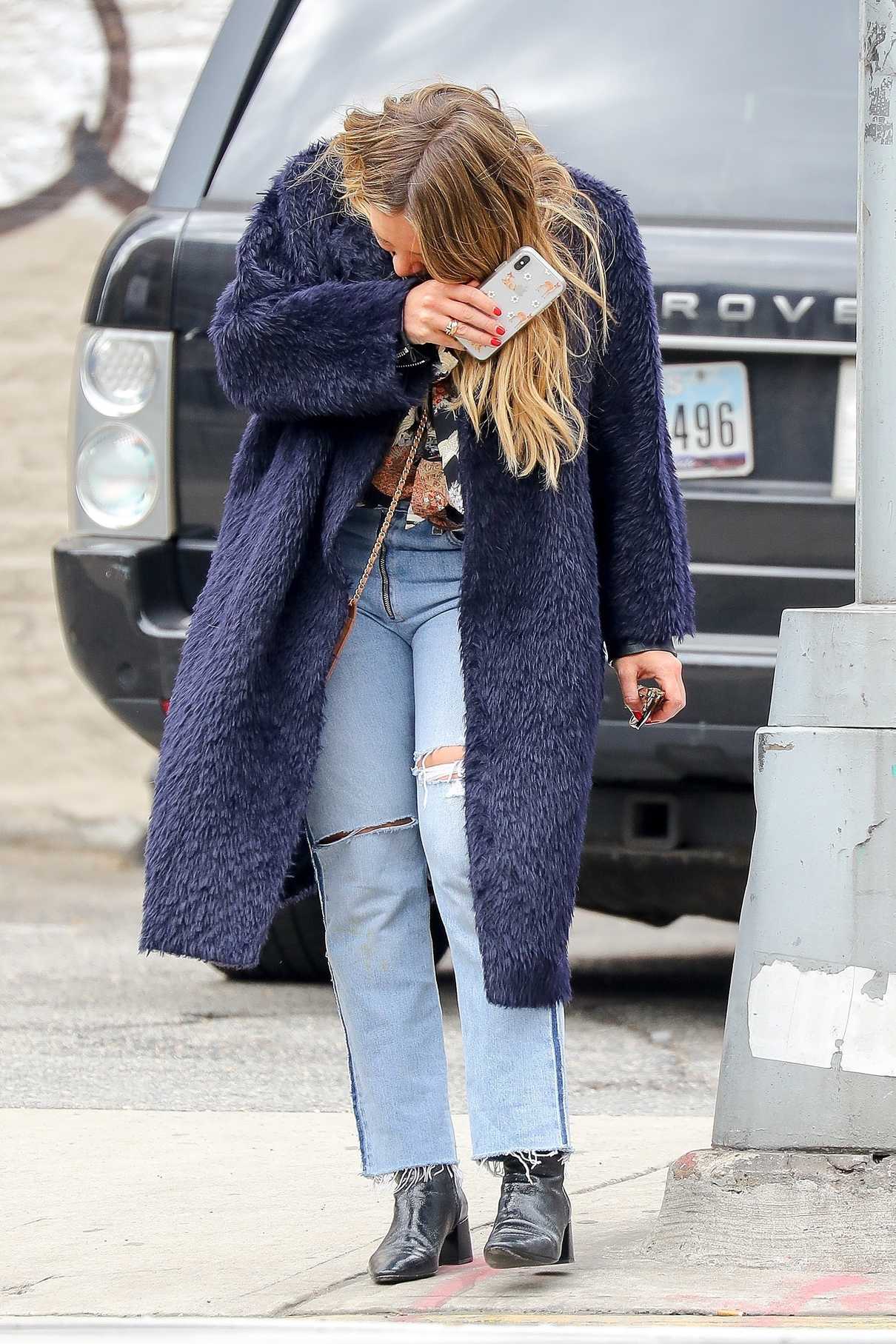 Hilary Duff Was Seen Out with Her Dog Lucy in NY 03/26/2018-2