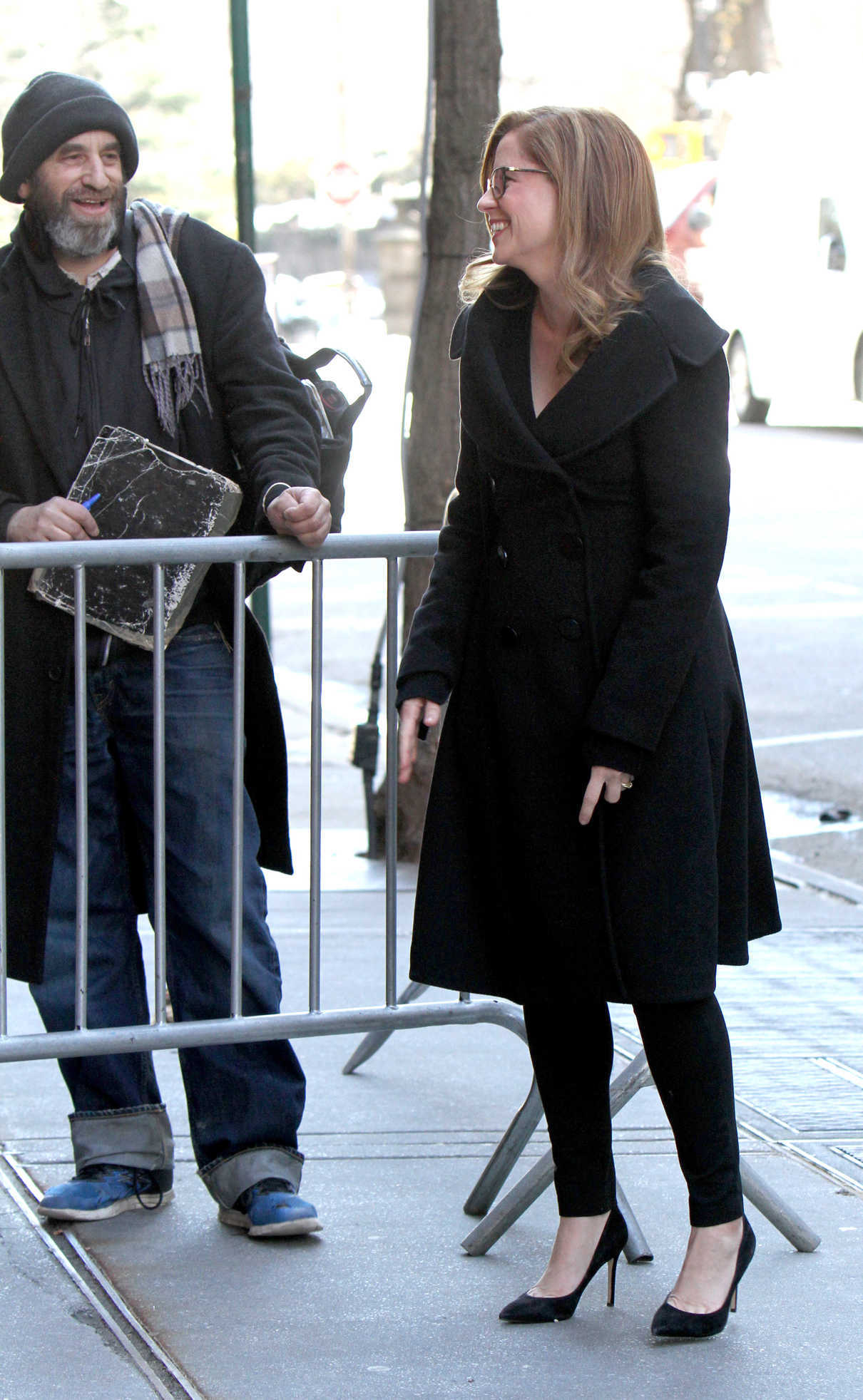 Jenna Fischer Arrives at AOL Build Studios in New York City 03/23/2018-3