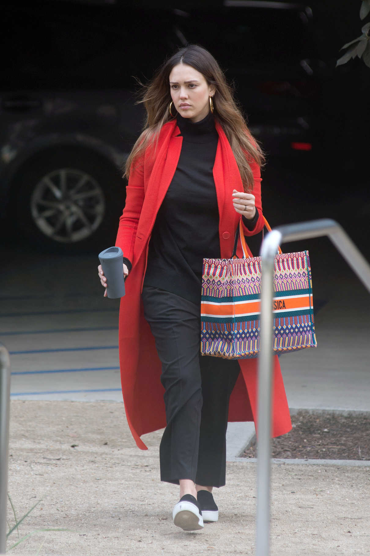 Jessica Alba Attends a Meeting in Los Angeles 03/01/2018-2