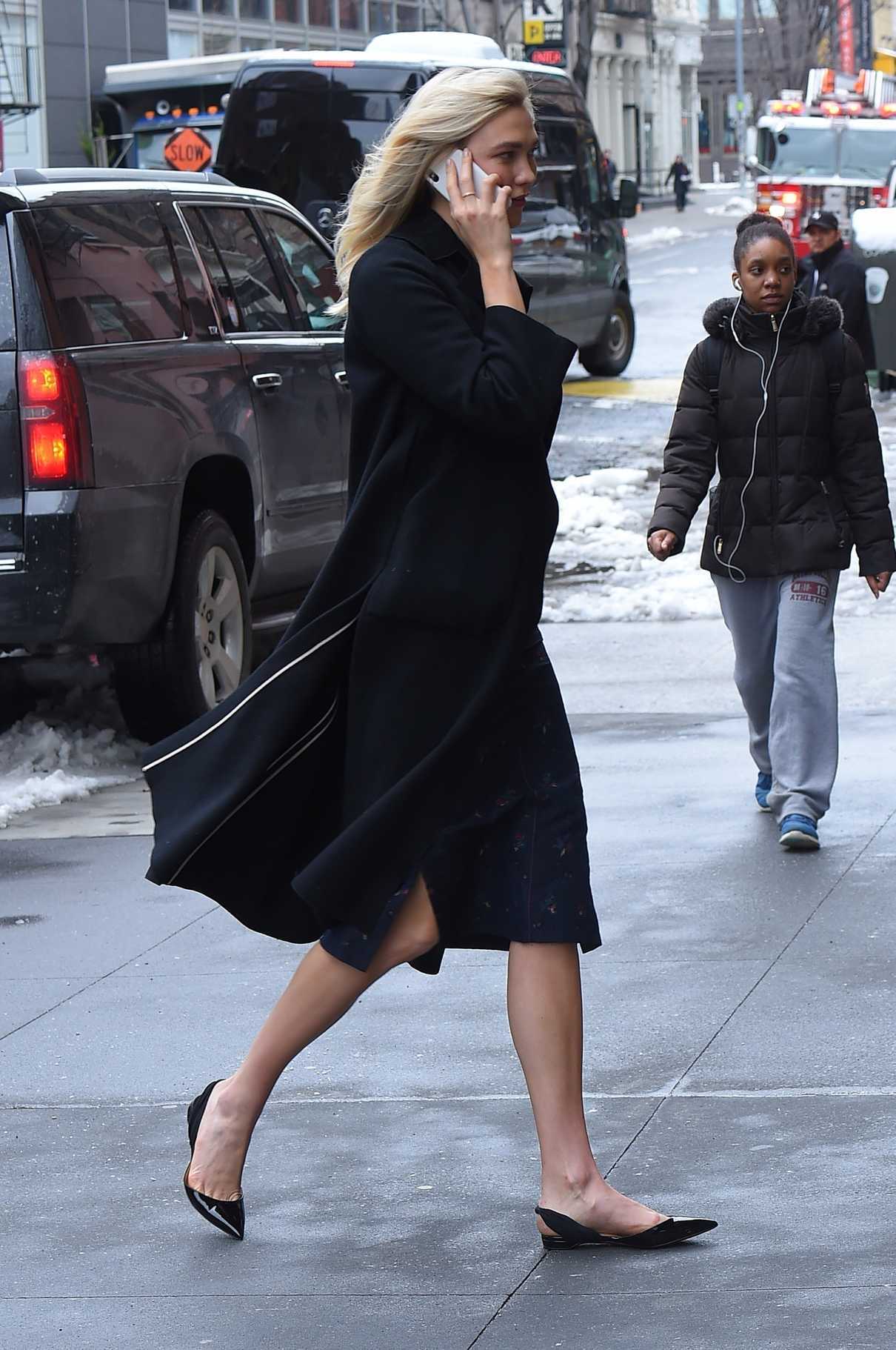 Karlie Kloss Was Spotted Out in New York City 03/08/2018-5