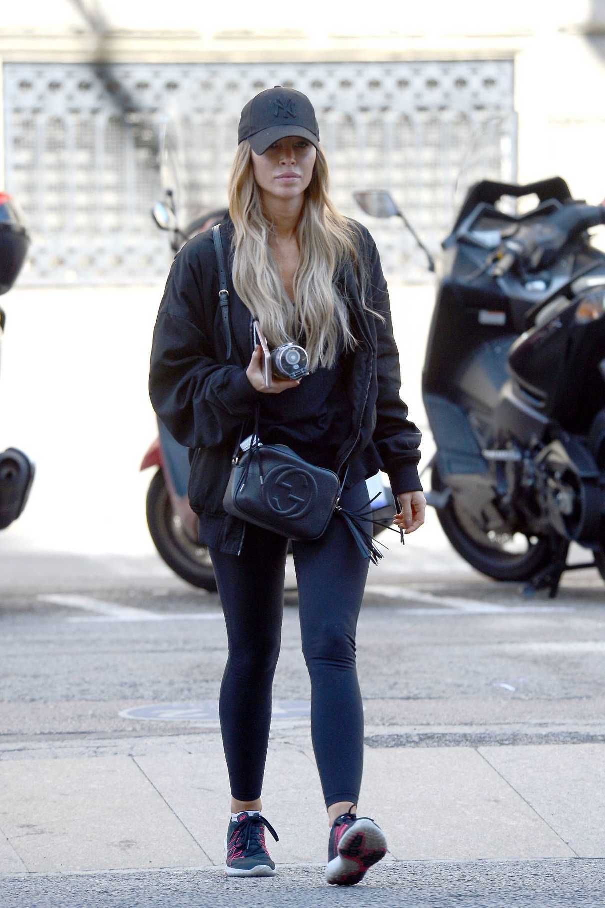 Lauren Pope Goes to a Gym Close to Her Hotel in Barcelona 03/14/2018-3