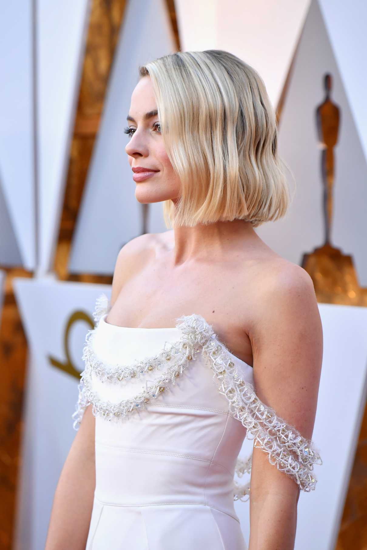 Margot Robbie at the 90th Annual Academy Awards in Los Angeles 03/04/2018-4