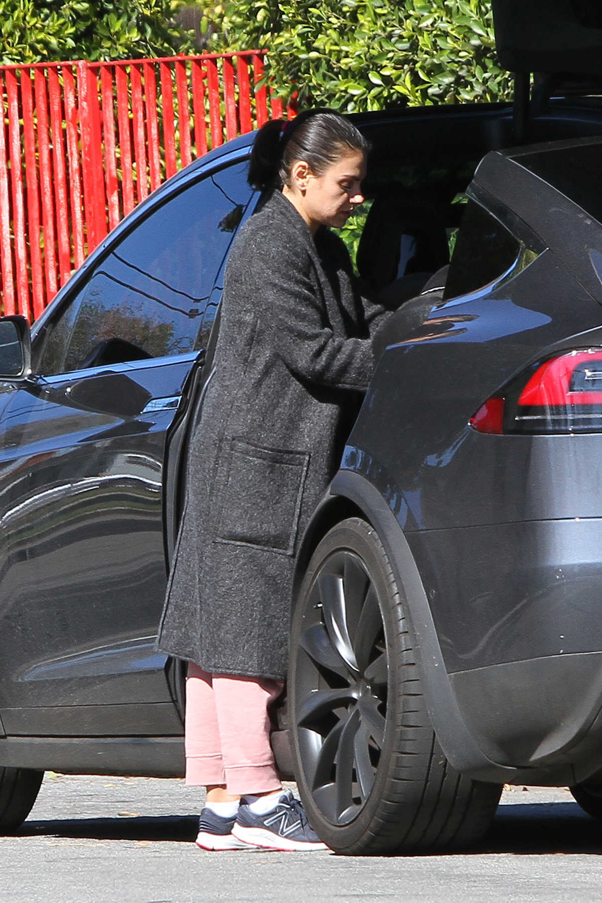 Mila Kunis Was Spotted Out in LA 03/19/2018-5