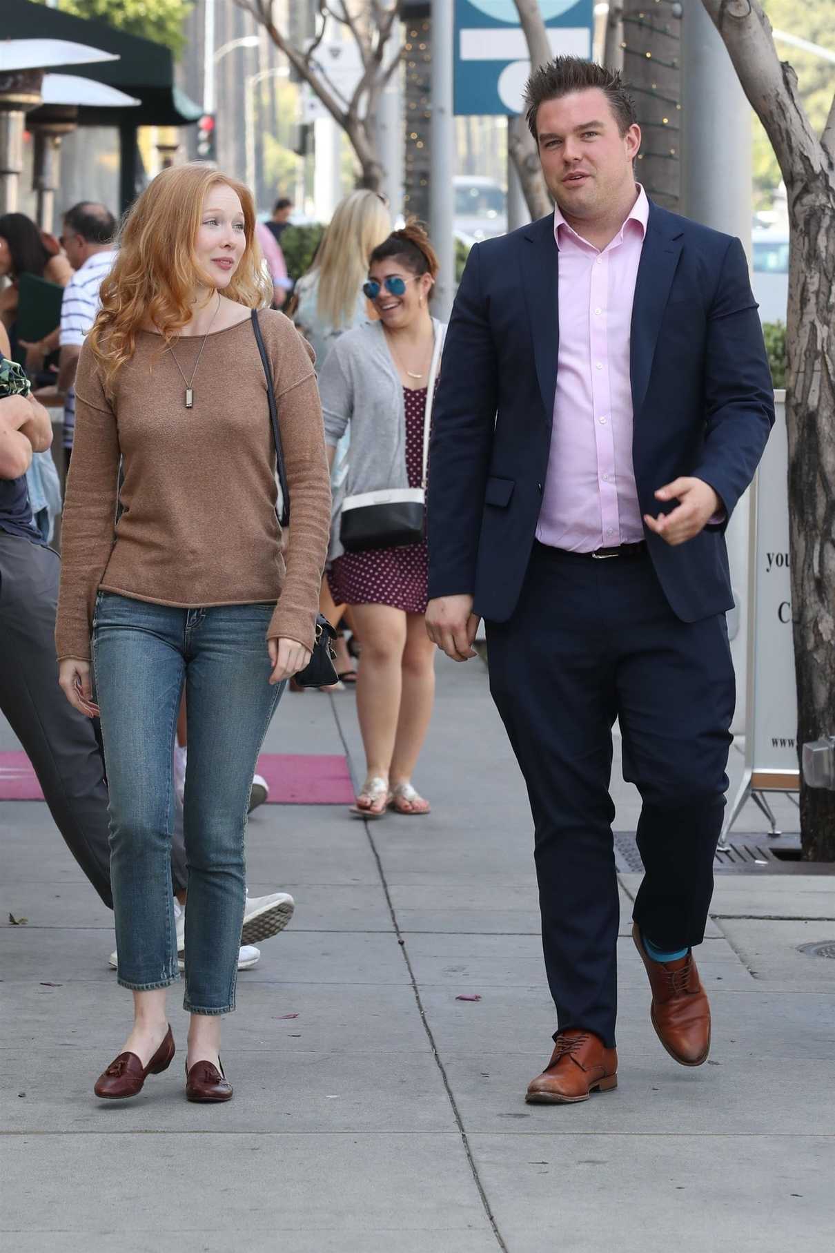Molly Quinn Out for Lunch at Wally's in Beverly Hills 03/30/2018-2
