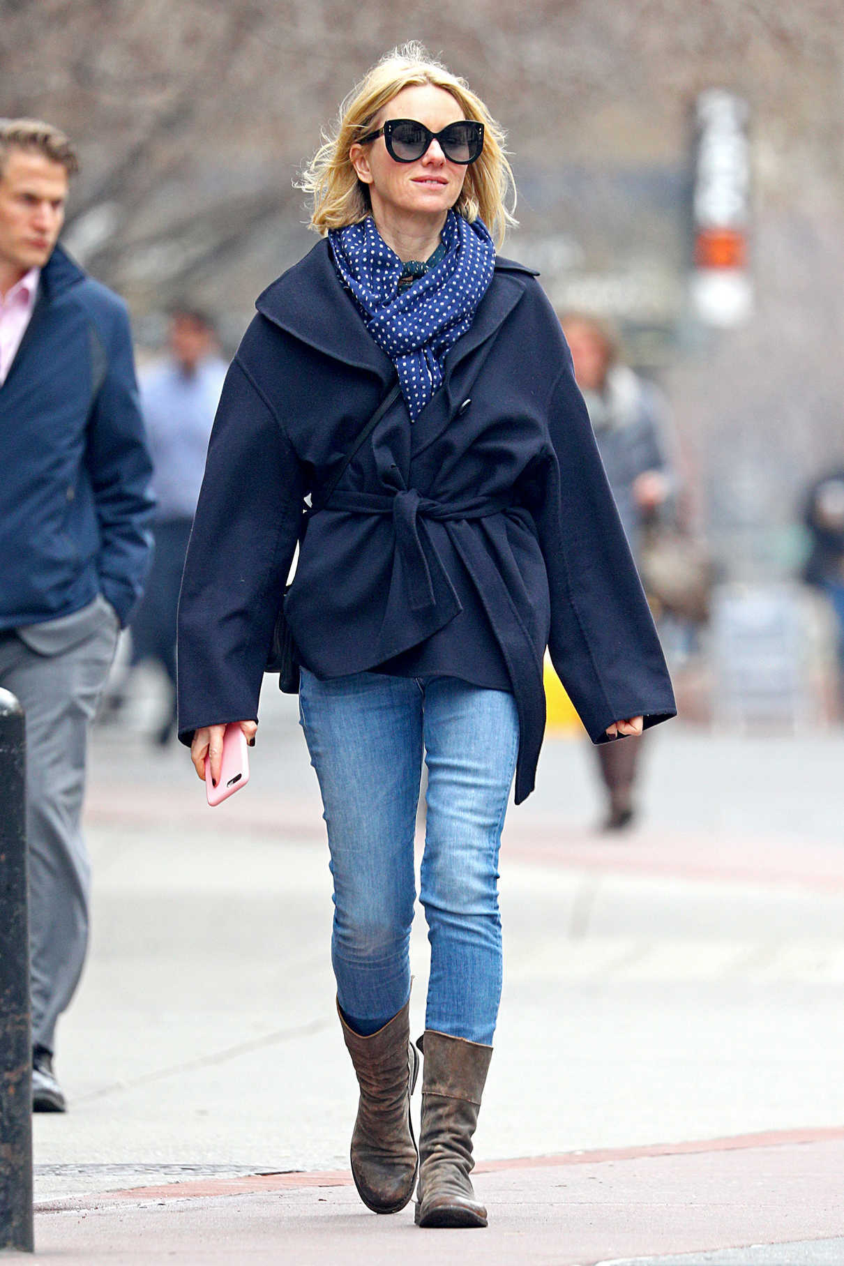 Naomi Watts Wears a Blue Jeans Out in NYC 03/28/2018-2
