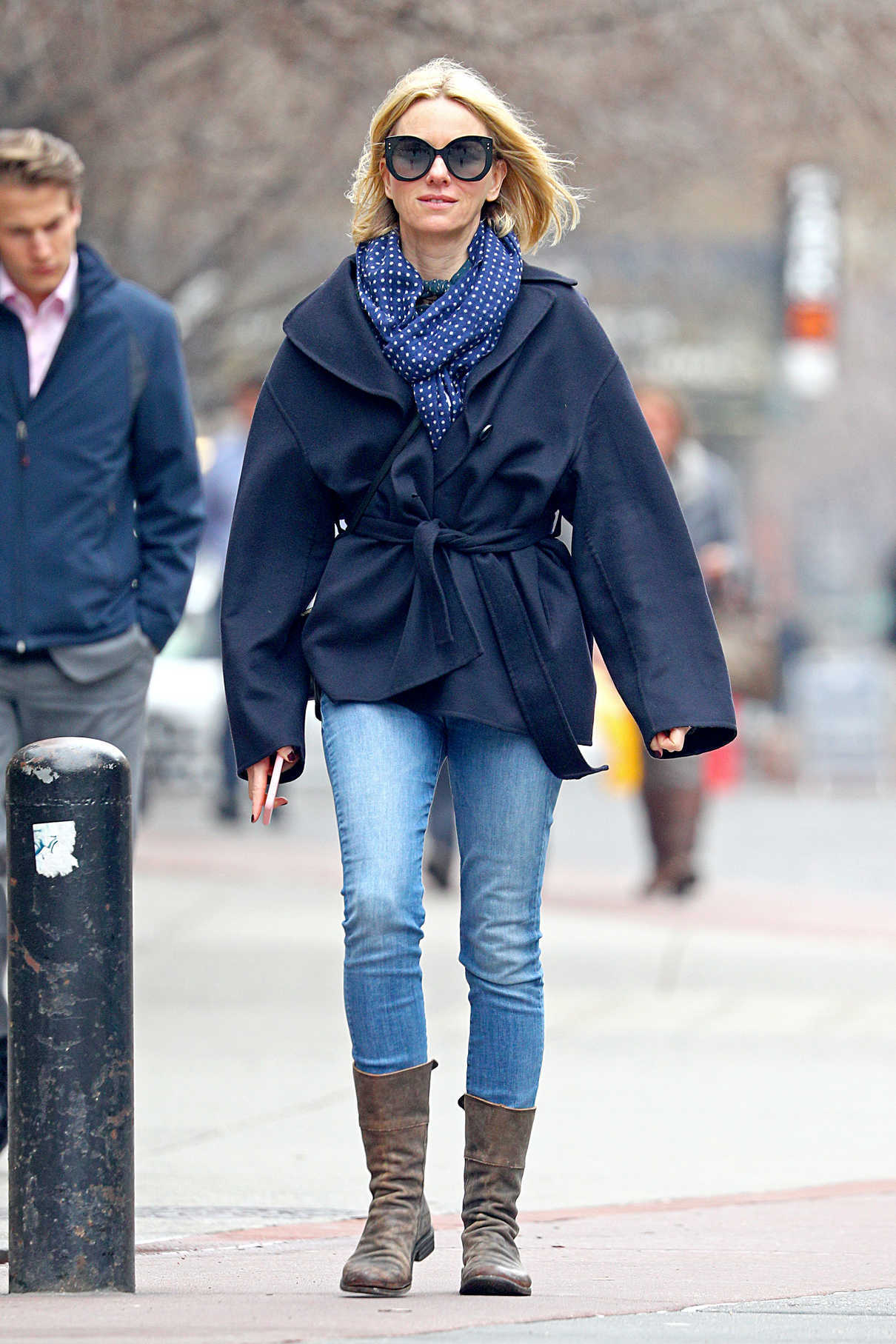 Naomi Watts Wears a Blue Jeans Out in NYC 03/28/2018-4