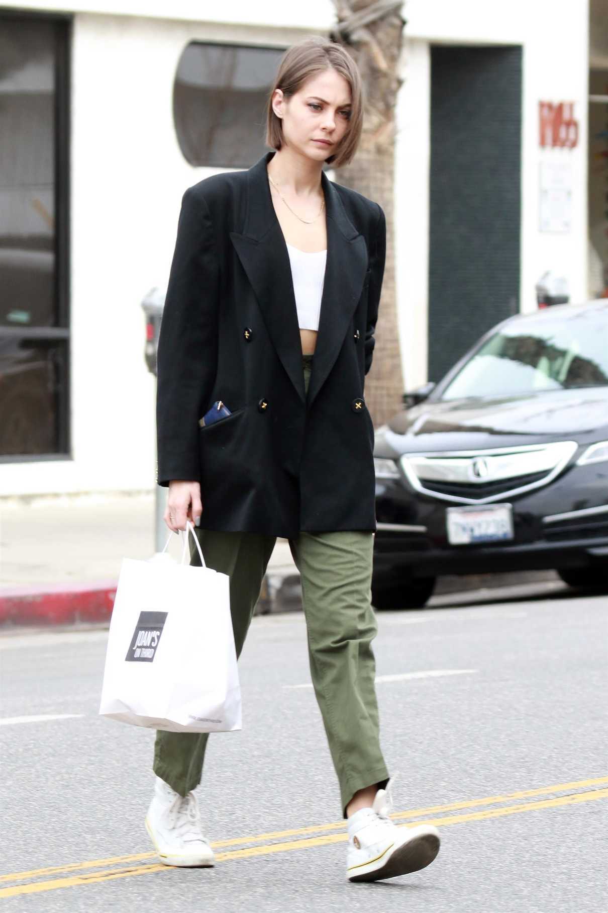 Willa Holland Leaves Joan's on Third in Studio City 03/07/2018-4