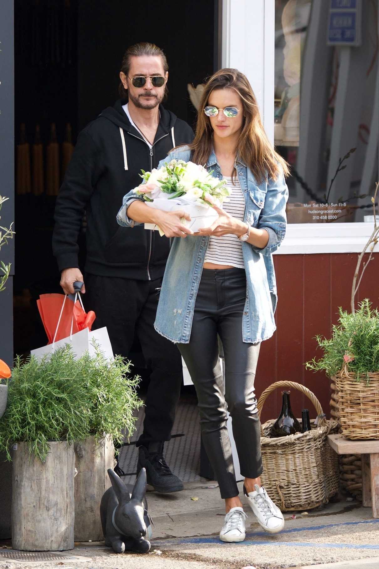 Alessandra Ambrosio Grabs Some Flowers for Easter with a Mystery Man in Los Angeles 03/31/2018-2