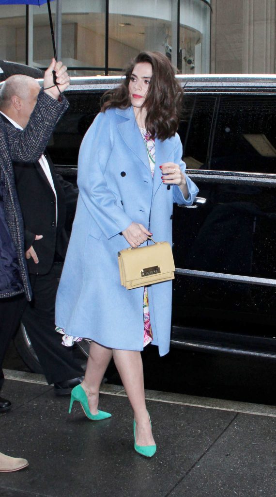 Hayley Atwell Was Seen Out in New York 04/05/2018-1