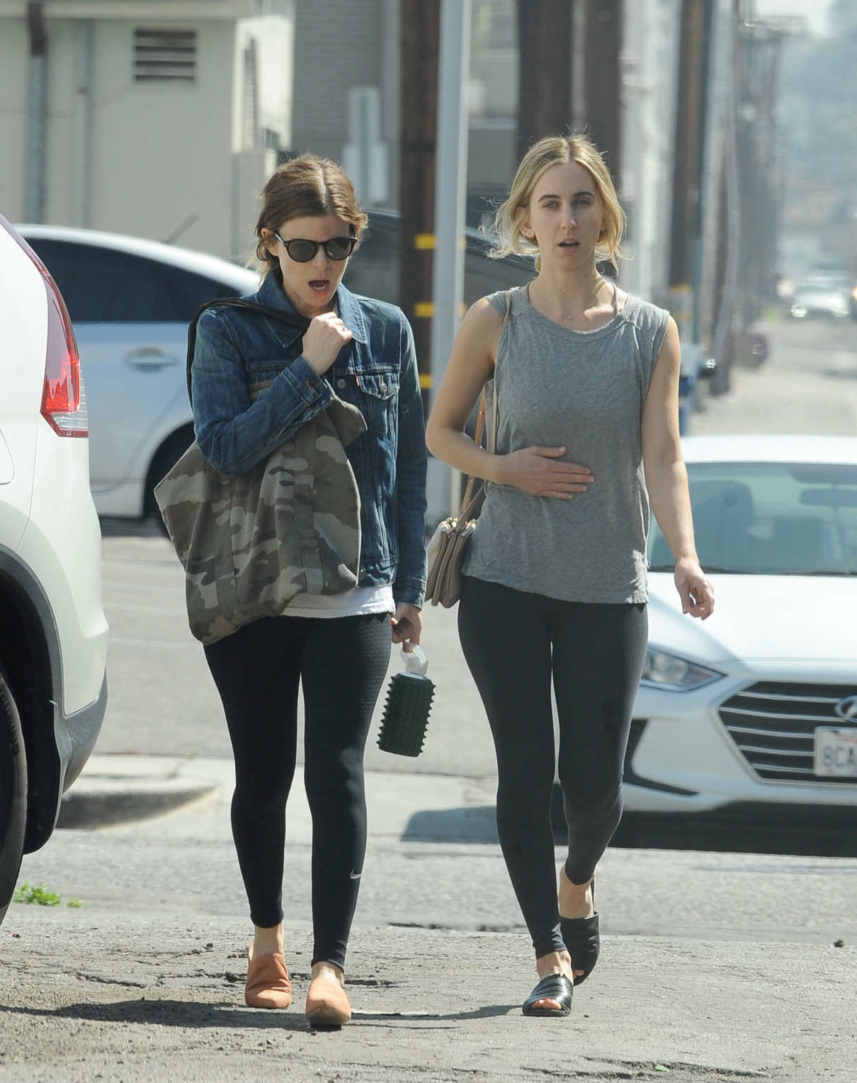 Kate Mara Hits the Gym with a Friend in Los Angeles 04/01/2018-5