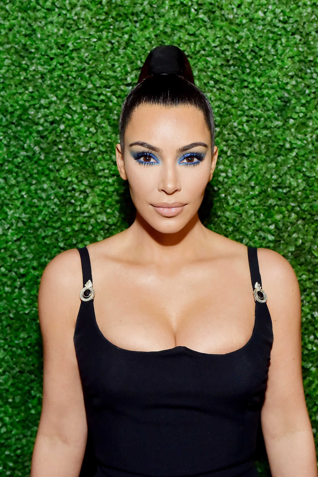 Kim Kardashian Attends KKWxMario Dinner in Beverly Hills 03/31/2018-5