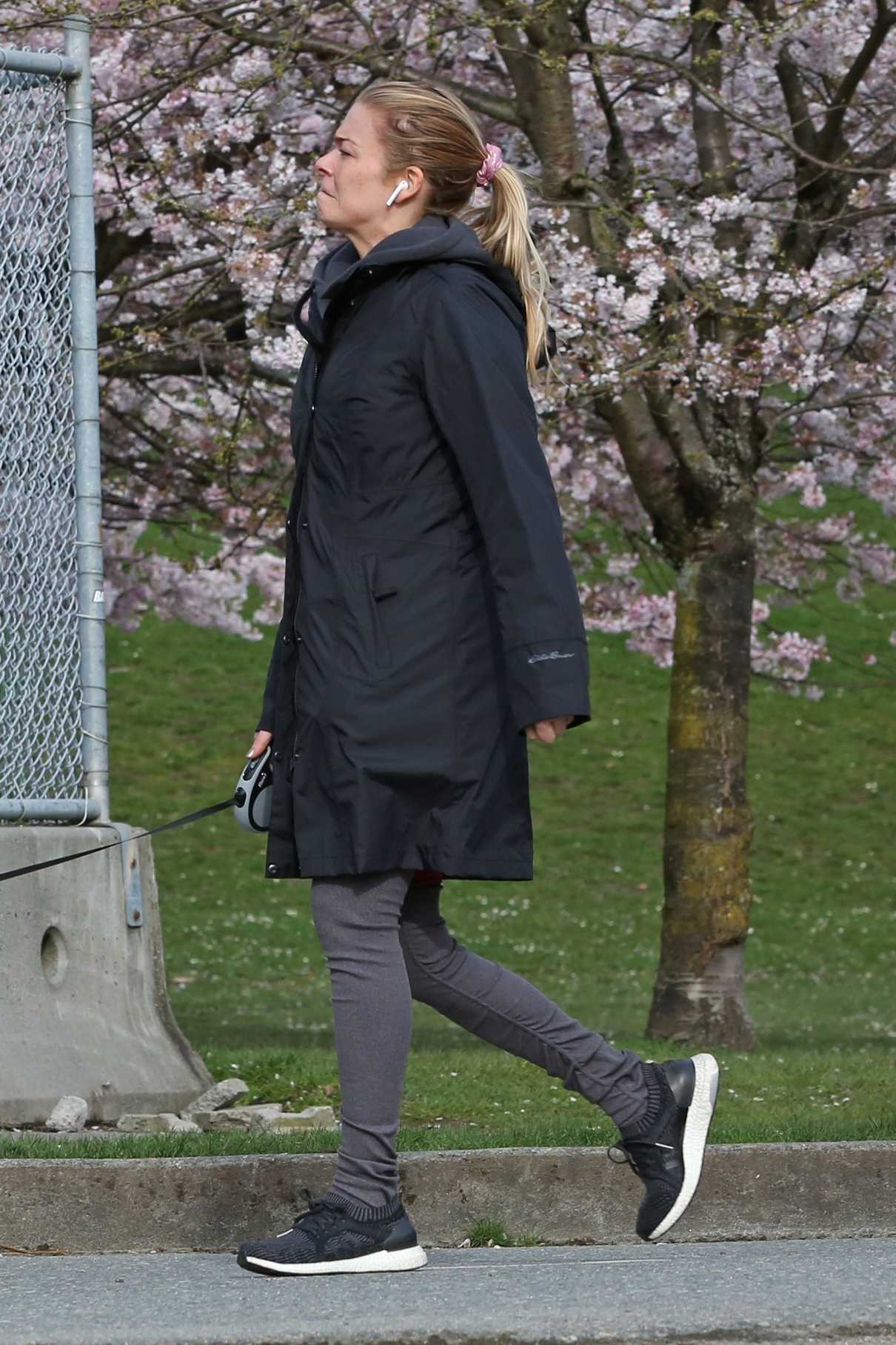 LeAnn Rimes Takes Her Dogs for a Walk in Vancouver 04/10/2018-4