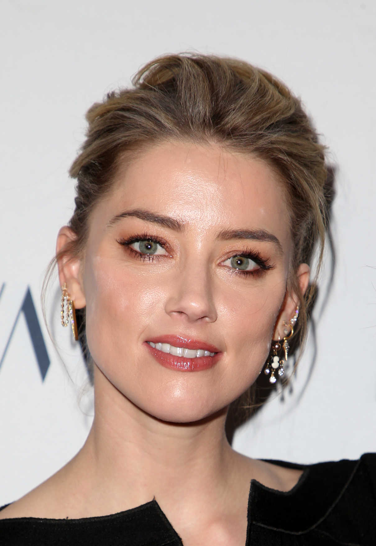 Amber Heard at the Syrian American Medical Society Benefit Event in Los Angeles 05/04/2018-5