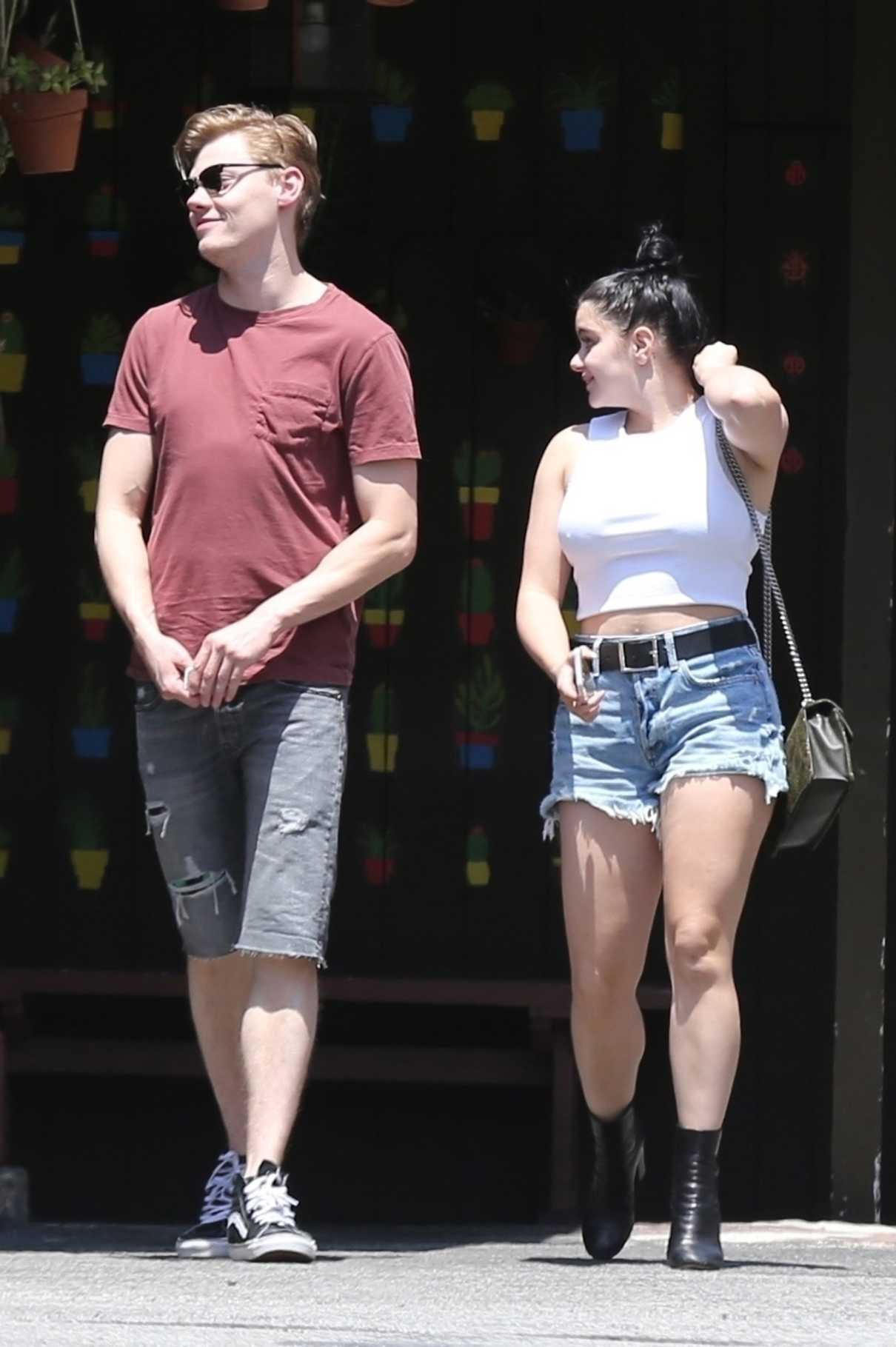 Ariel Winter Was Seen Out in Los Angeles 05/15/2018-4