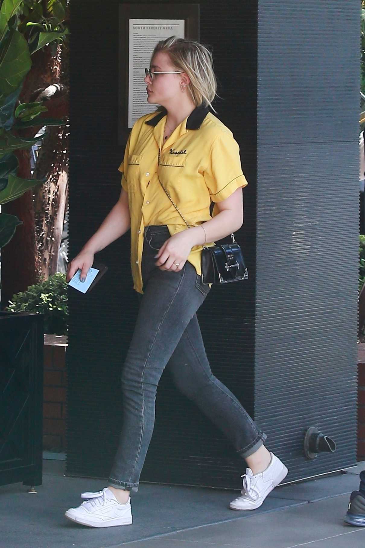 Chloe Moretz Was Spotted with Her Brother in Beverly Hills 05/04/2018-3