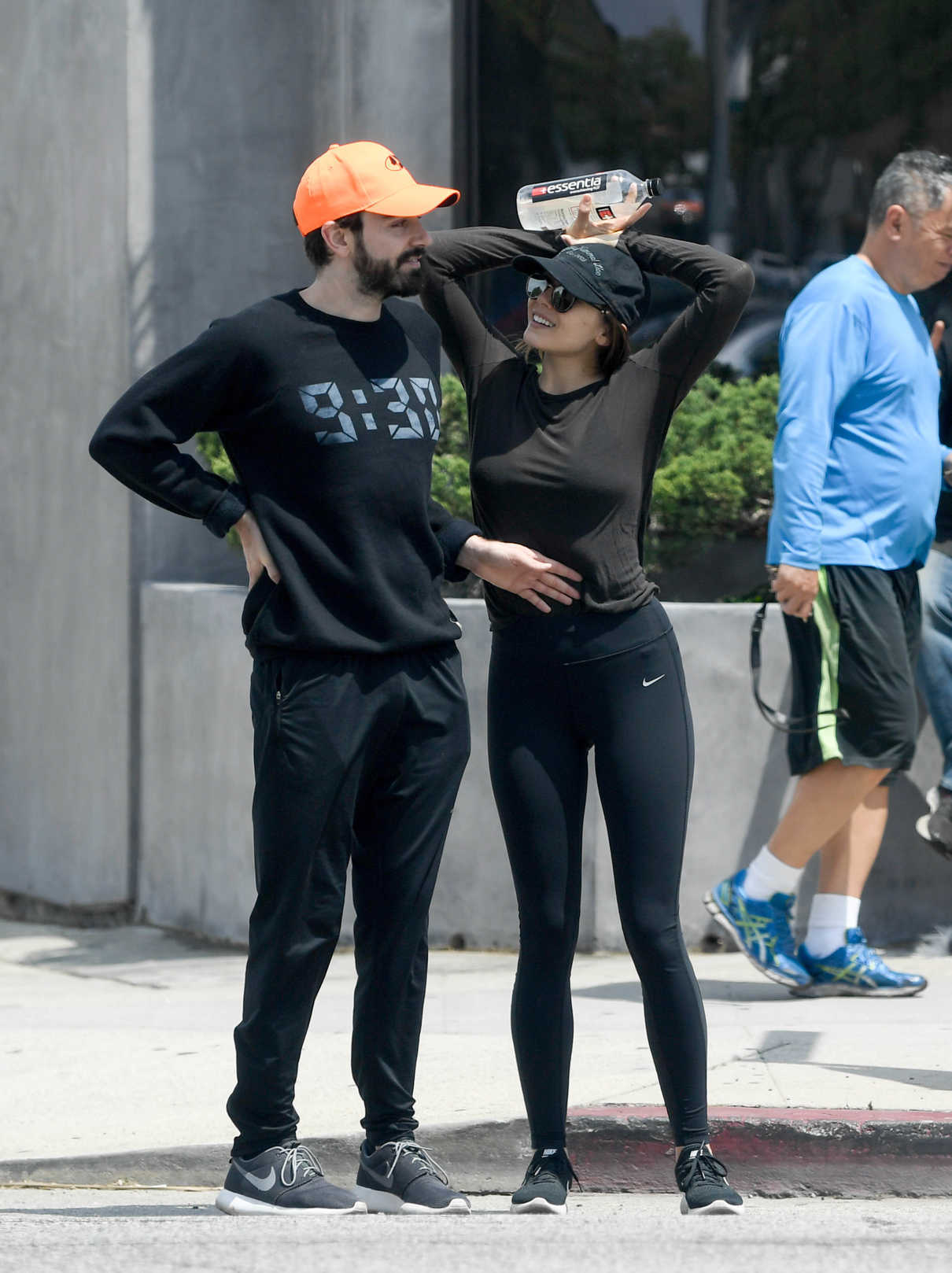 Elizabeth Olsen Leaves a Gym Session with Boyfriend Robbie Arnett in Los Angeles 05/03/2018-2