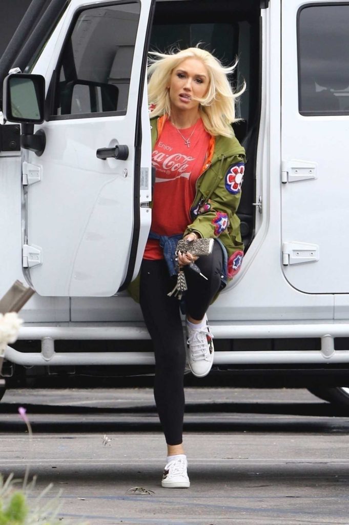 Gwen Stefani Arrives at a Studio in Los Angeles 05/01/2018-1