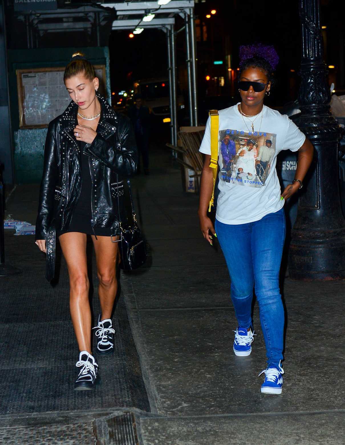Hailey Baldwin Was Spotted out with Justine Skye in Soho, New York City 05/03/2018-3
