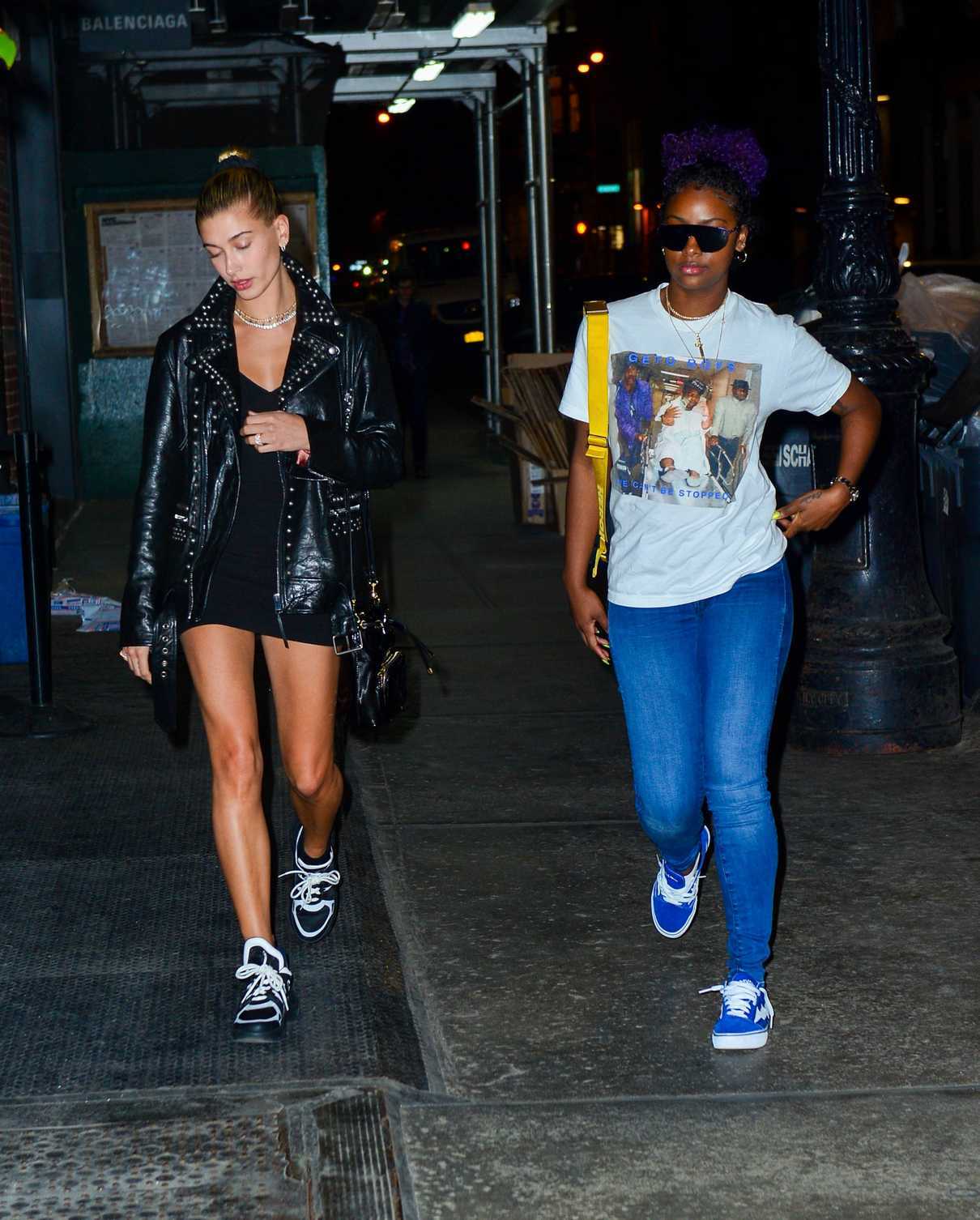 Hailey Baldwin Was Spotted out with Justine Skye in Soho, New York City 05/03/2018-4