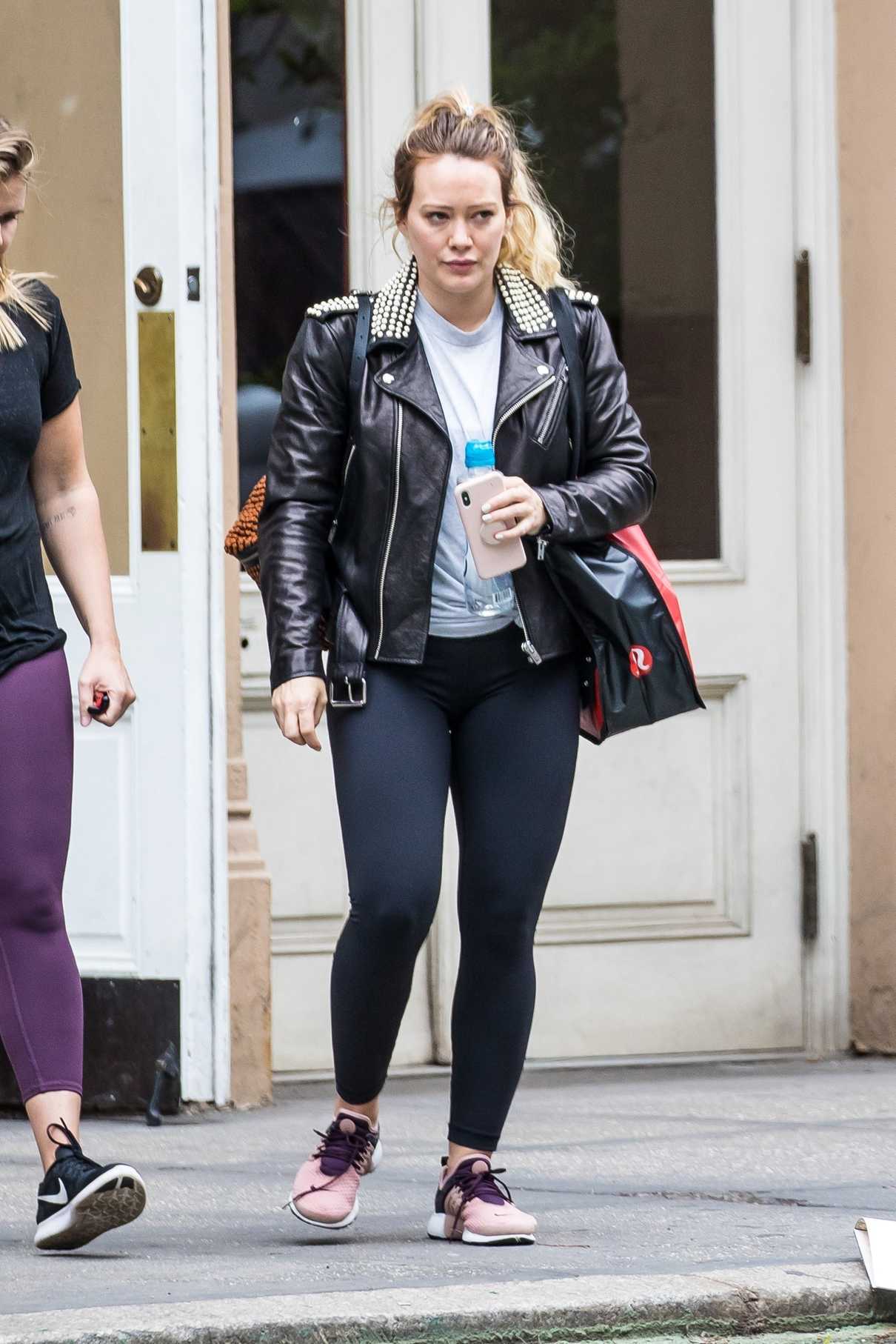 Hilary Duff Leaves the Gym in NYC 05/18/2018-4