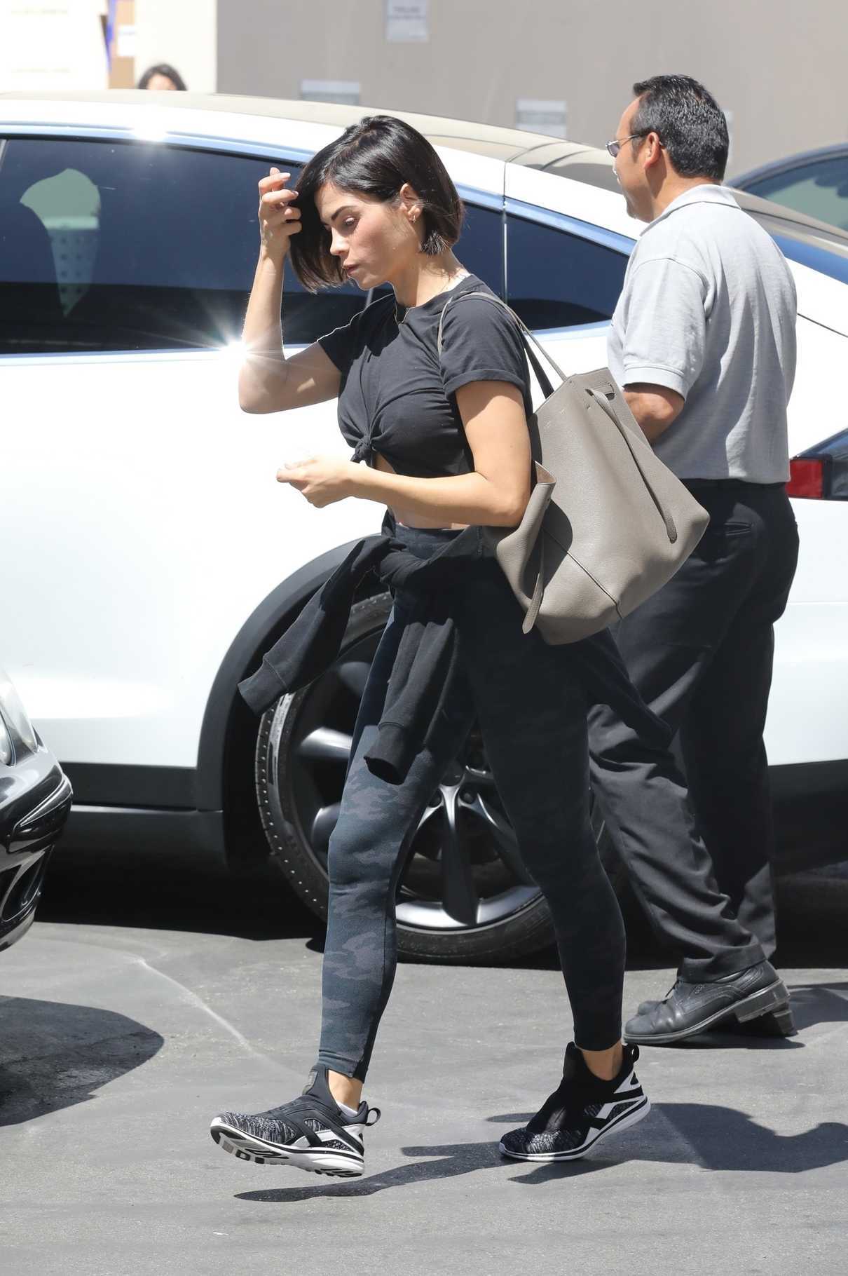 Jenna Dewan Wears a Black Athletic Leggings Out in Los Angeles 05/25/2018-4