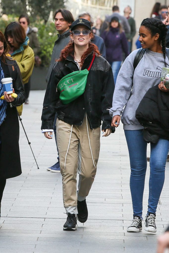 Jess Glynne Leaves the Global Radio Studios in London 05/01/2018-1