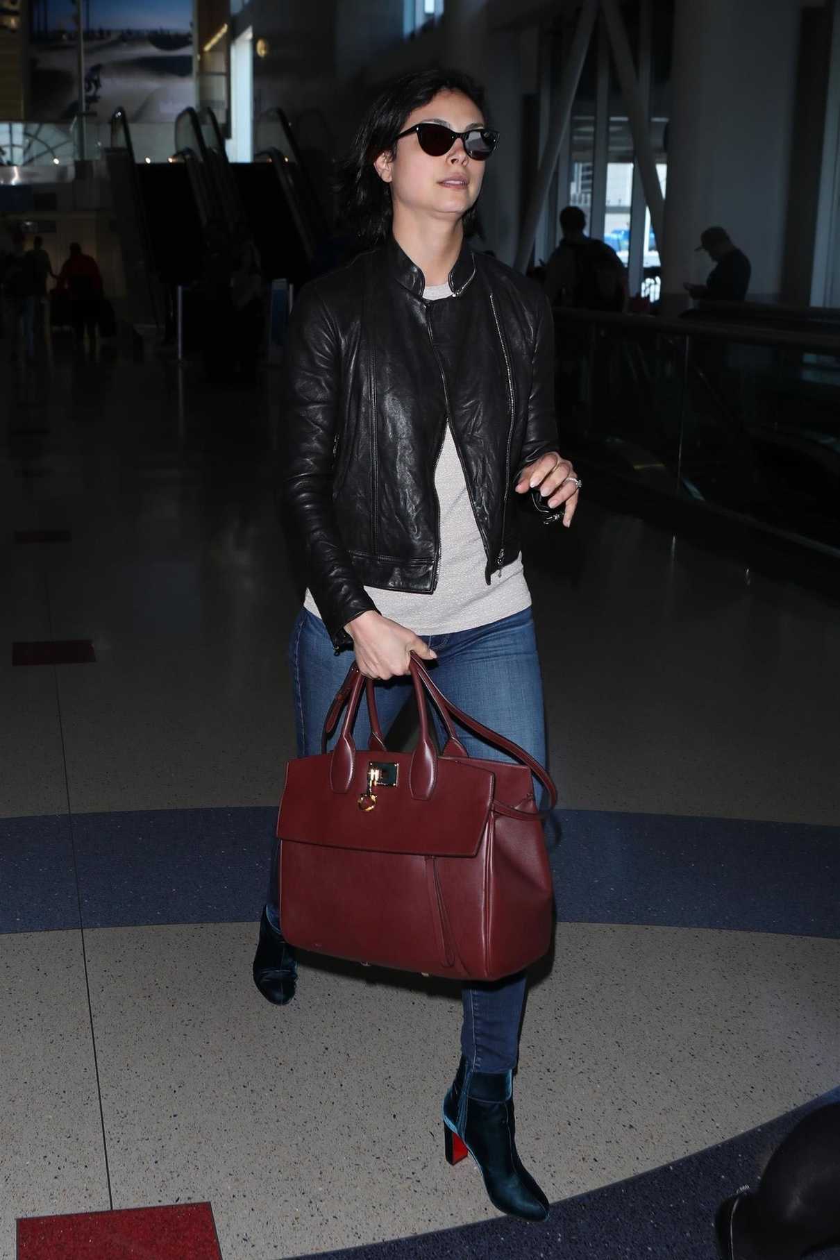 Morena Baccarin Was Seen at LAX Airport in Los Angeles 05/17/2018-3