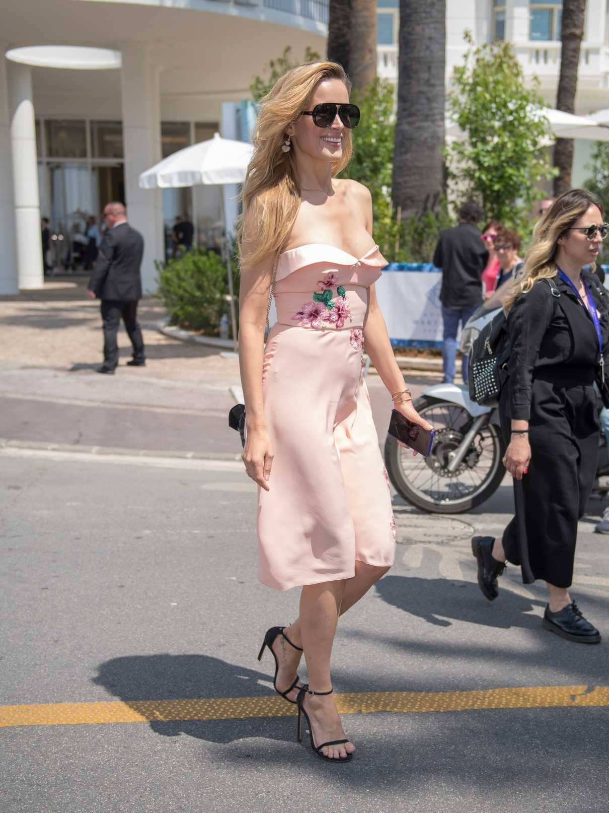 Petra Nemcova Was Seen Out in Cannes 05/10/2018-3