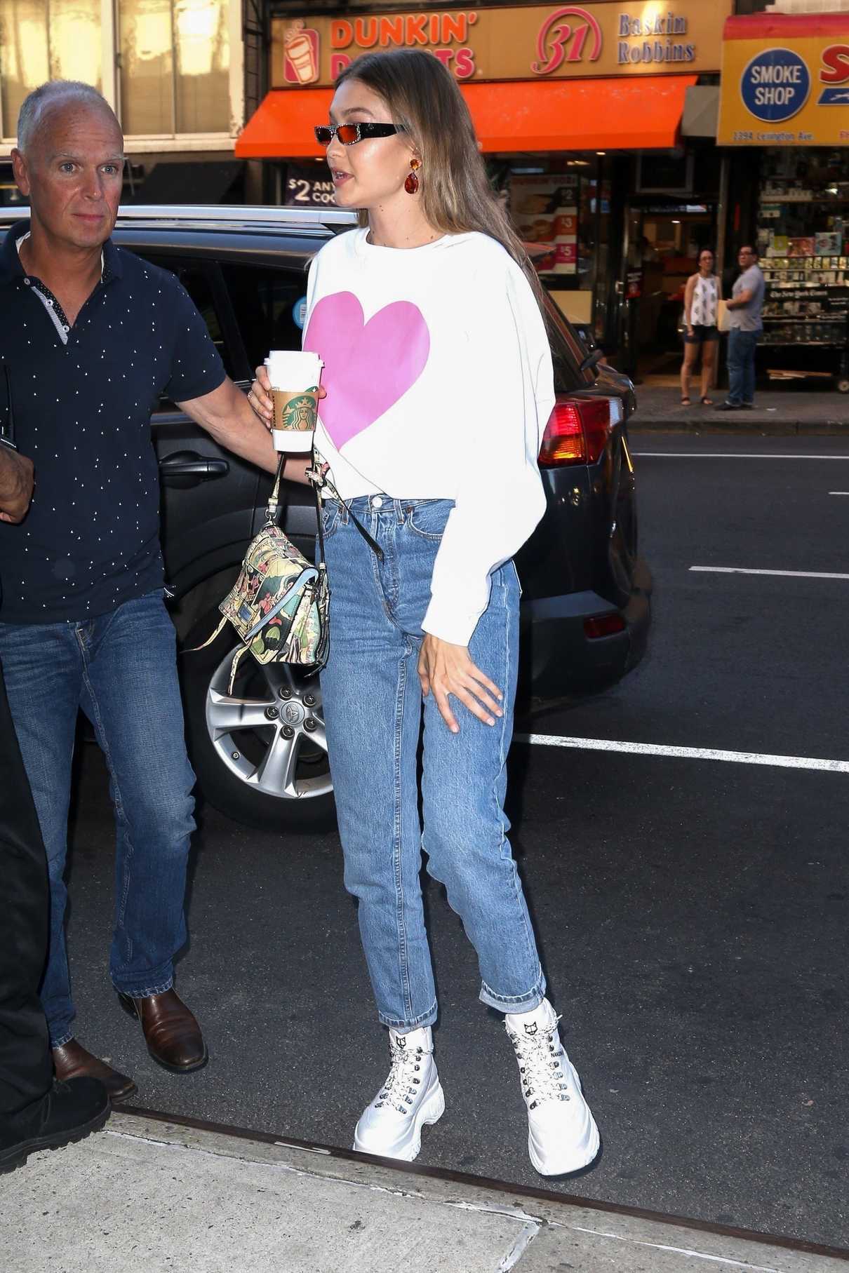 Gigi Hadid Was Spotted Out in New York City 06/19/2018-4