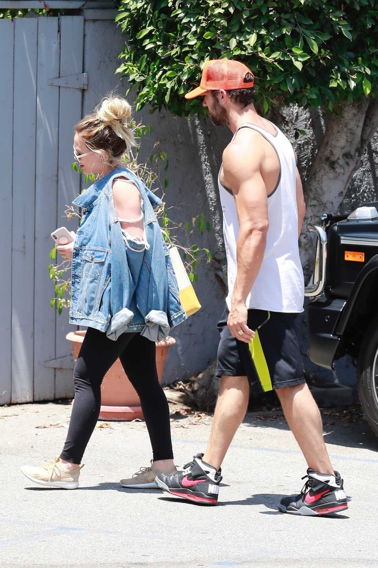 Hilary Duff Heads to the Gym in Studio City 06/18/2018-5