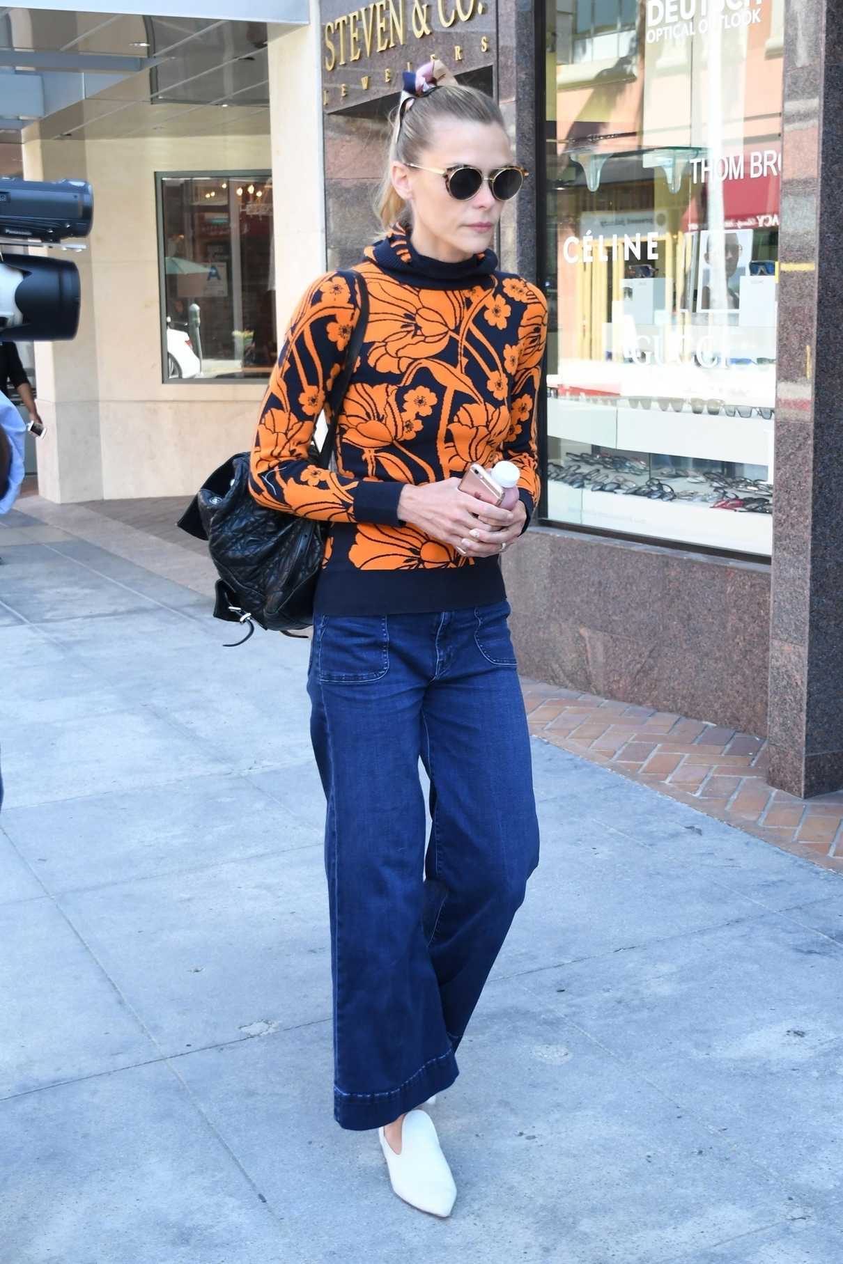 Jaime King Was Seen Out in Beverly Hills 06/08/2018-4