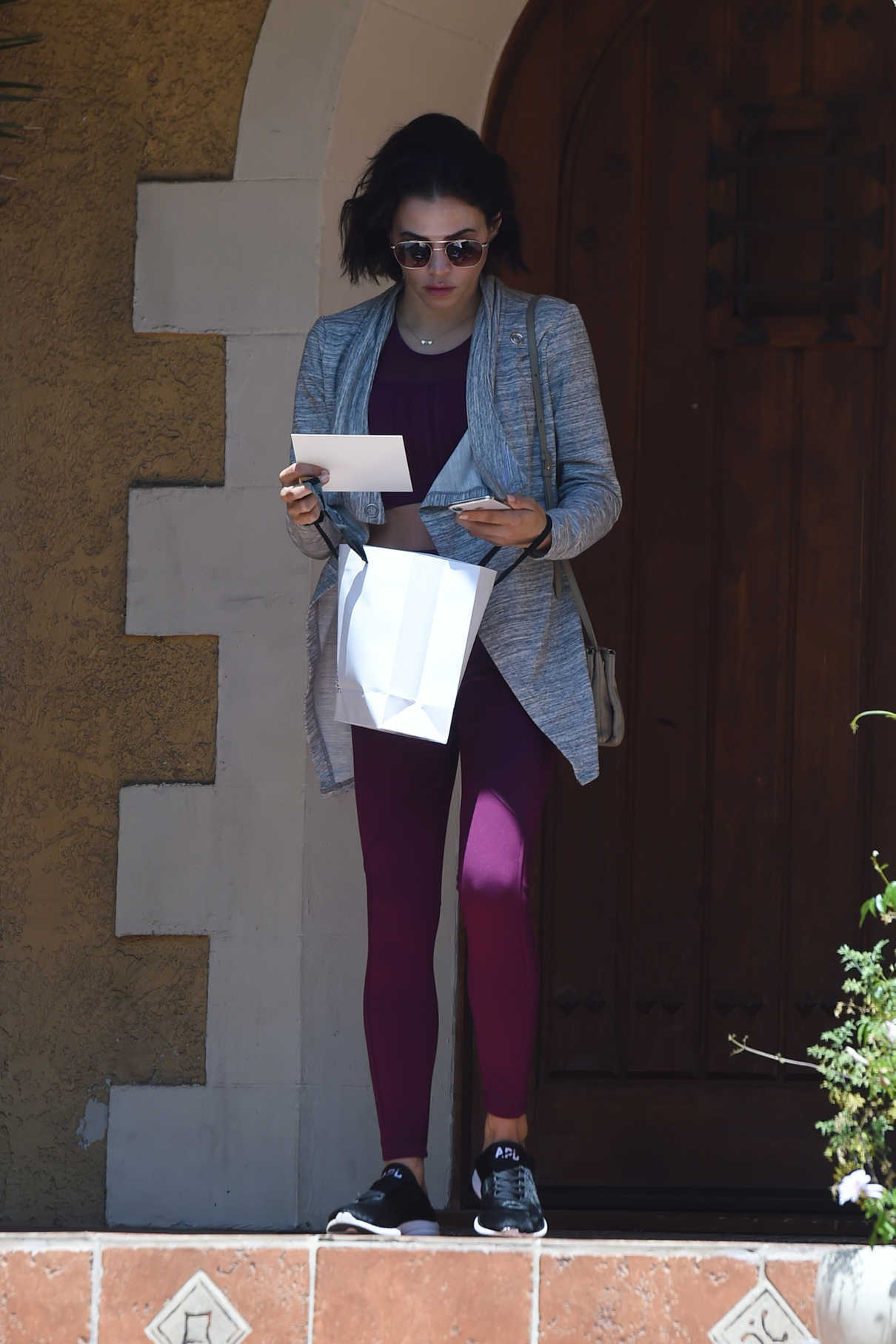 Jenna Dewan Wears a Purple Leggings as She Leaves a Friends House in Los Angeles 06/18/2018-1