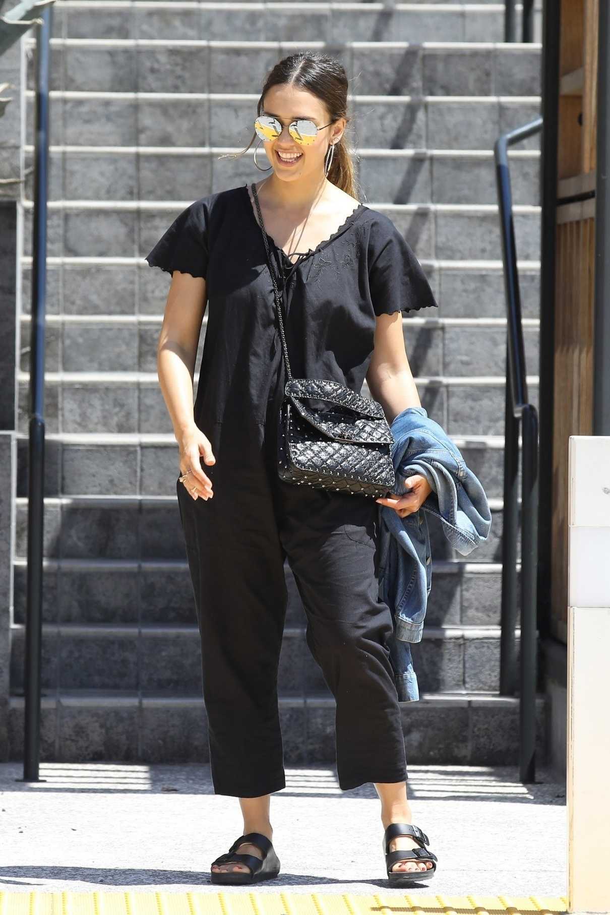 Jessica Alba Was Seen Out in Beverly Hills 06/09/2018-2