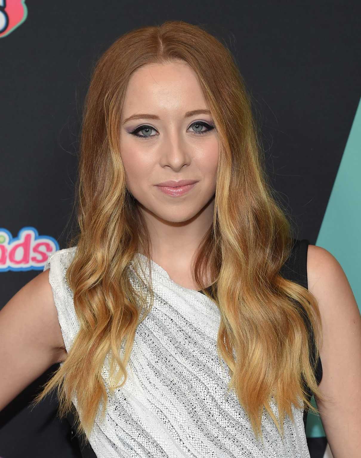 Kalie Shorr at 2018 Radio Disney Music Awards in Los Angeles 06/22/2018-5