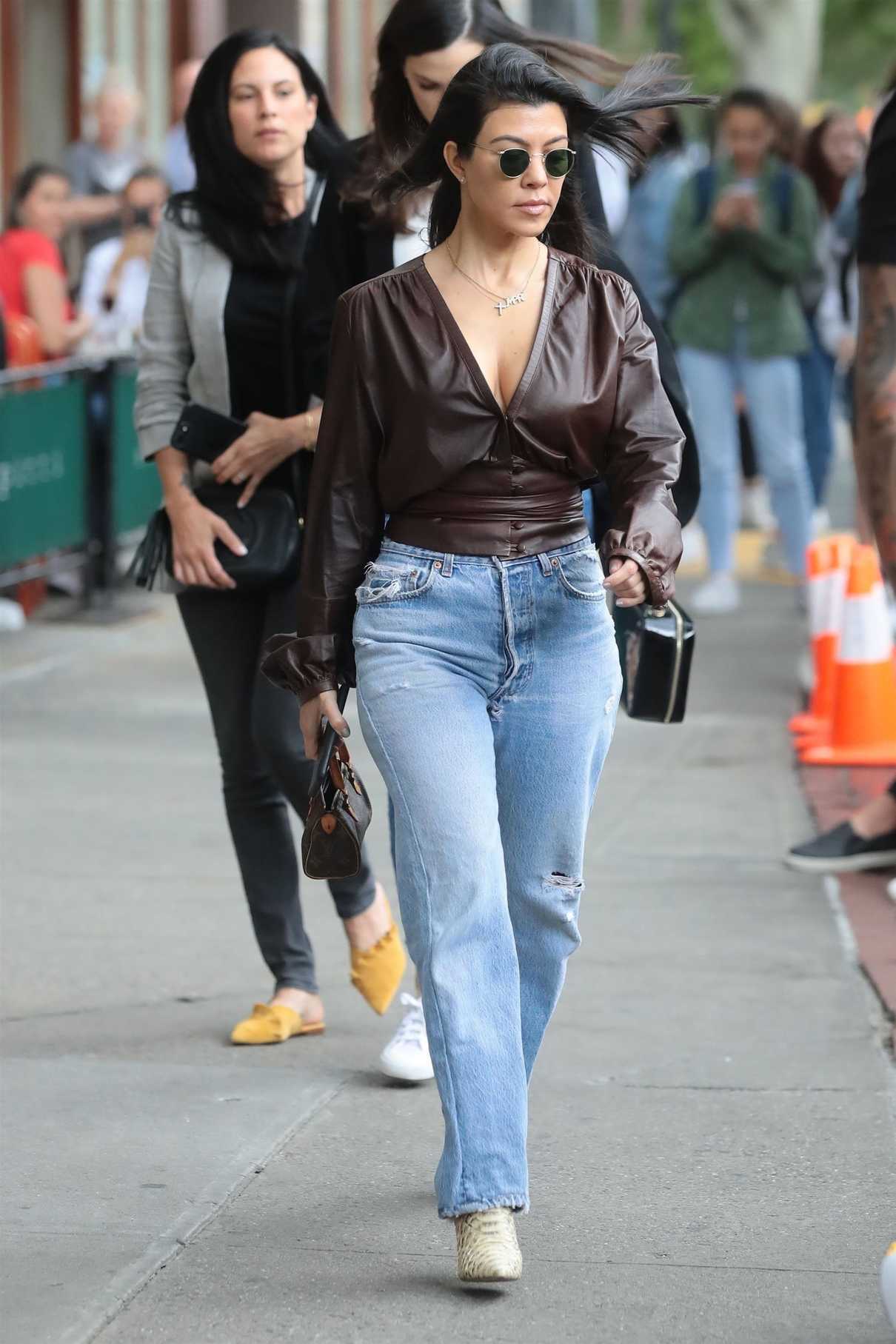 Kourtney Kardashian Was Seen Out in New York 06/06/2018-5
