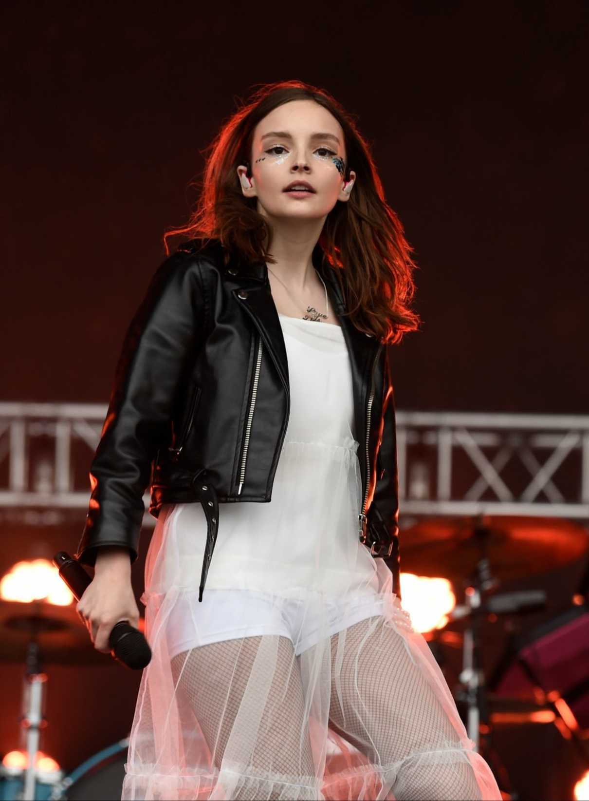 Lauren Mayberry Performs During the Parklife Festival at Heaton Park in Manchester 06/10/2018-3