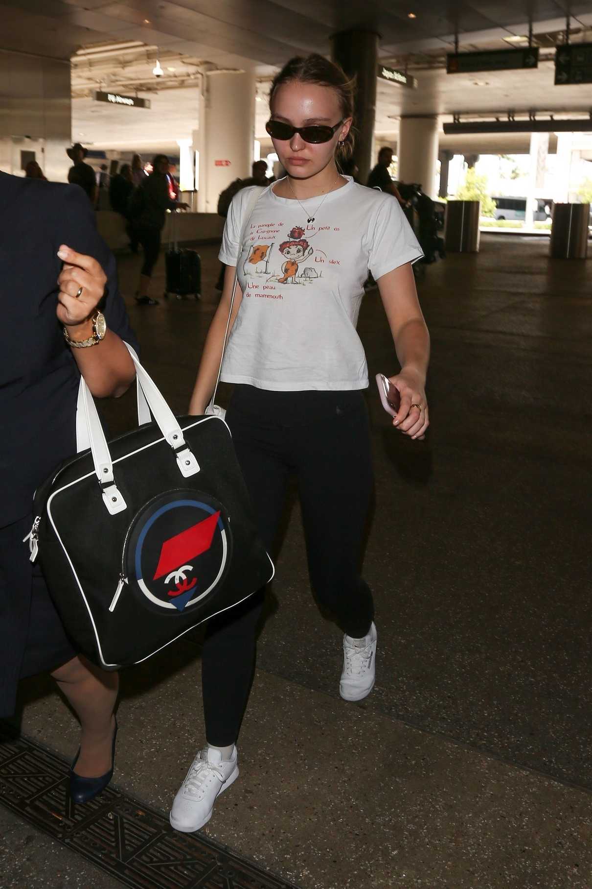 Lily-Rose Depp Was Spotted at LAX Airport in Los Angeles 06/26/2018-3