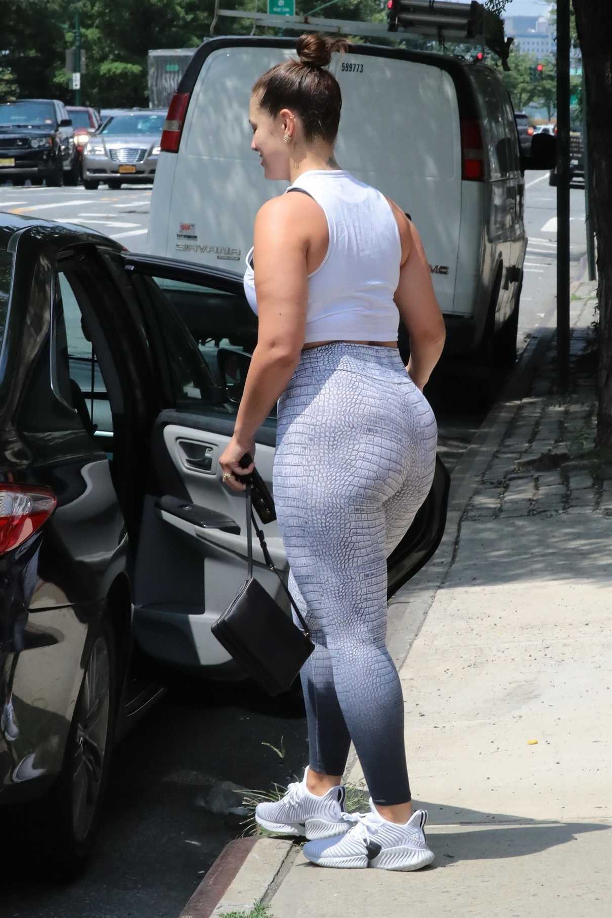 Ashley Graham in a Gray Snake Skin Leggings