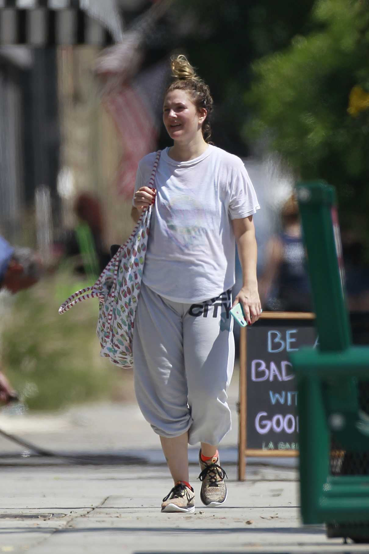 Drew Barrymore Wears Her Old Coca Cola T-Shirt and Nike Sneakers Out in LA 07/16/2018-3