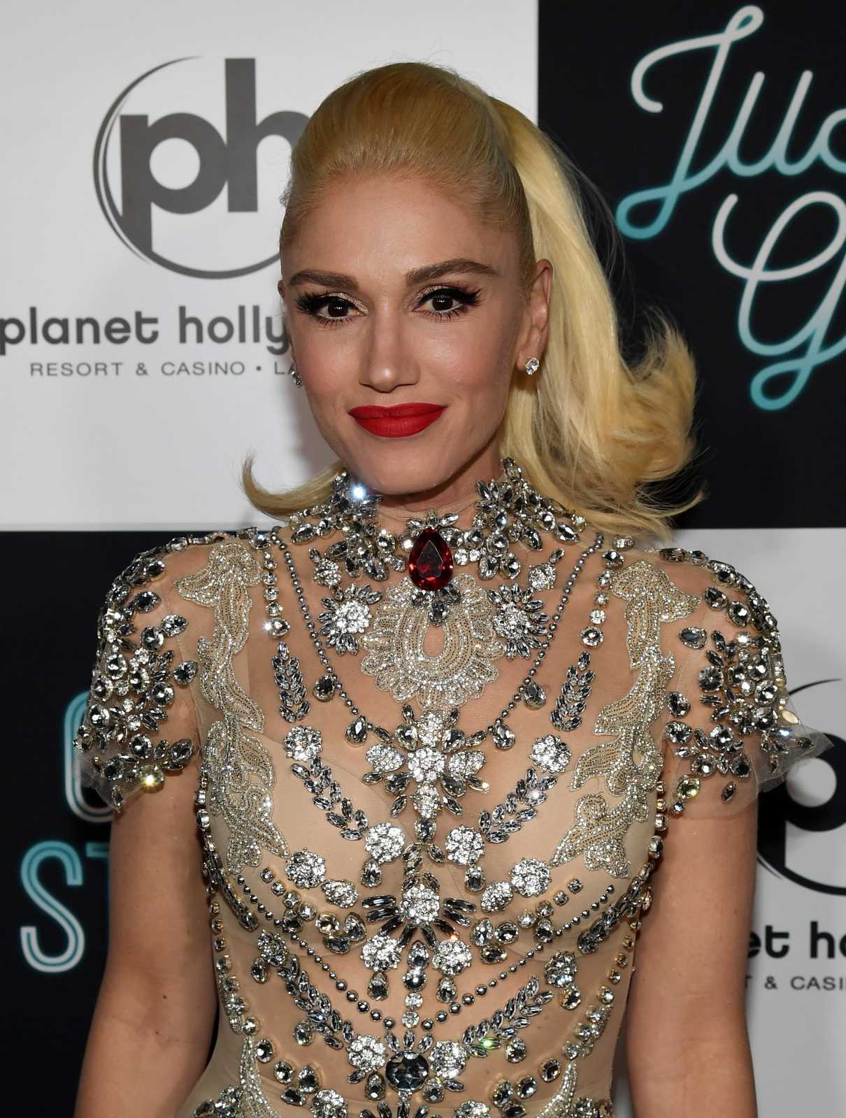 Gwen Stefani Attends the Grand Opening of Her Gwen Stefani - Just a Girl Residency at Planet Hollywood Resort in Las Vegas 06/28/2018-5