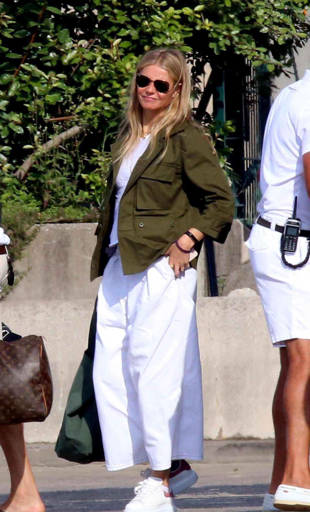 Gwyneth Paltrow Was Spotted on Vacation in Amalfi Coast 06/29/2018-2