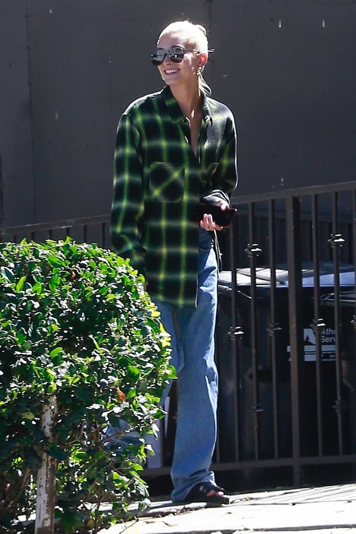 Hailey Baldwin Wears a Green Cropped Shirt Out in West Hollywood 07/20/2018-2