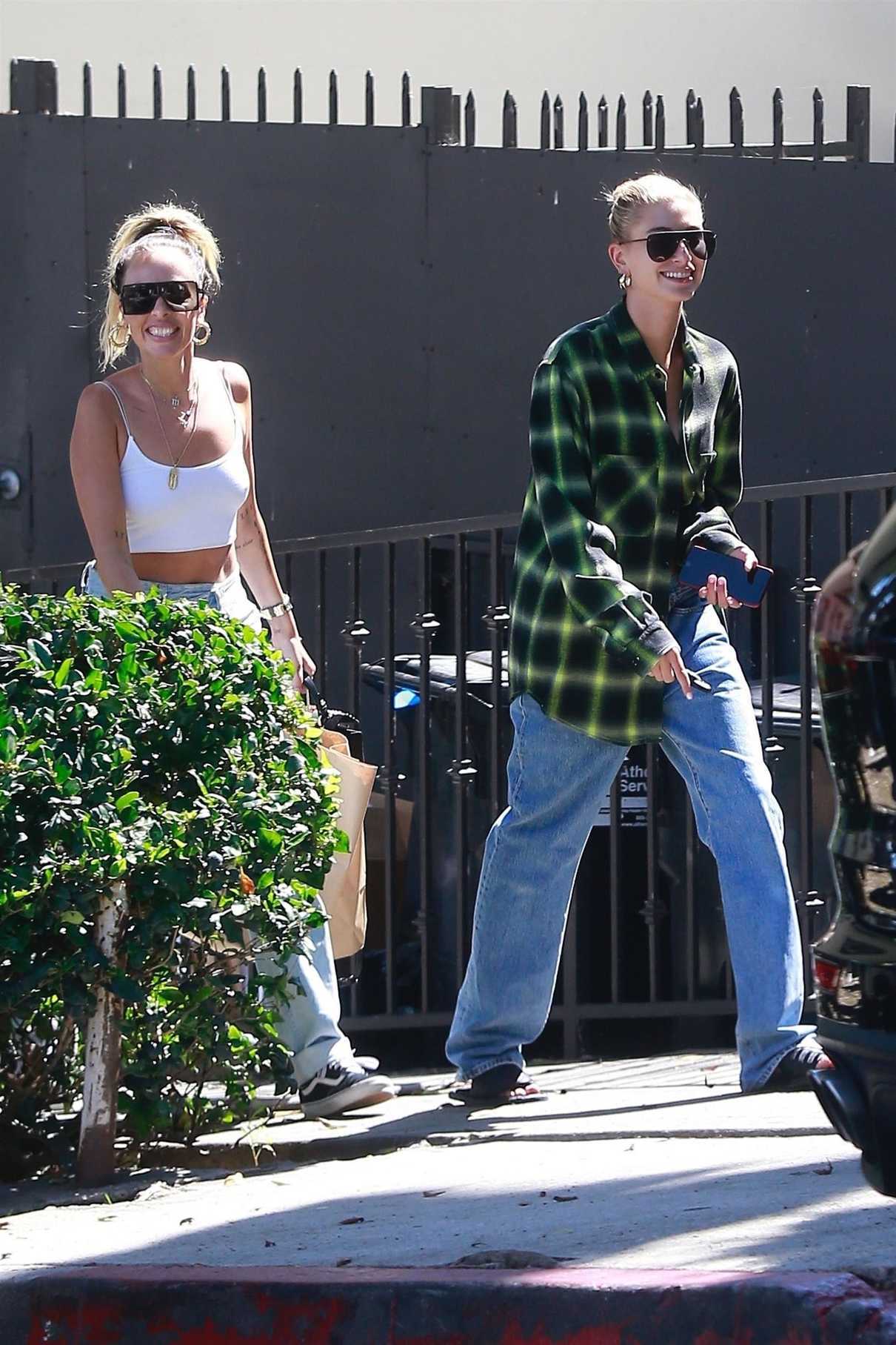 Hailey Baldwin Wears a Green Cropped Shirt Out in West Hollywood 07/20/2018-4