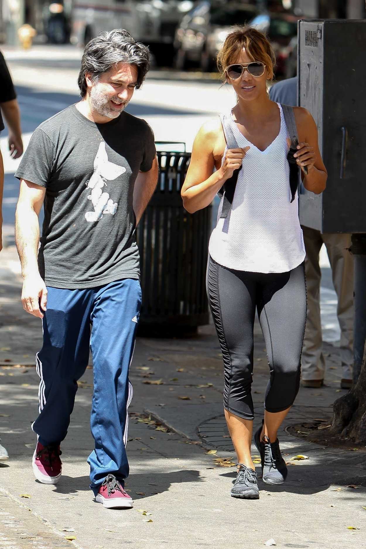 Halle Berry Was Seen in a White Tank Top and New Balance Sneakers Out in Los Angeles 07/14/2018-3