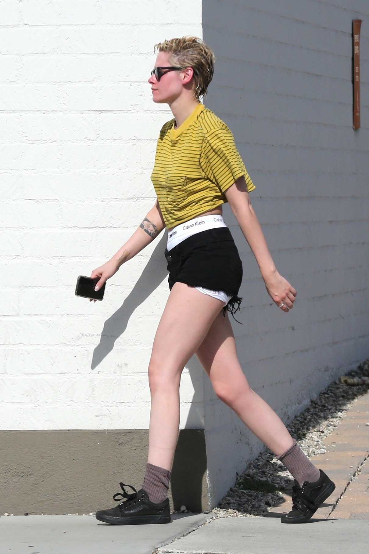 Kristen Stewart Was Spotted Out in Los Angeles 07/07/2018-4