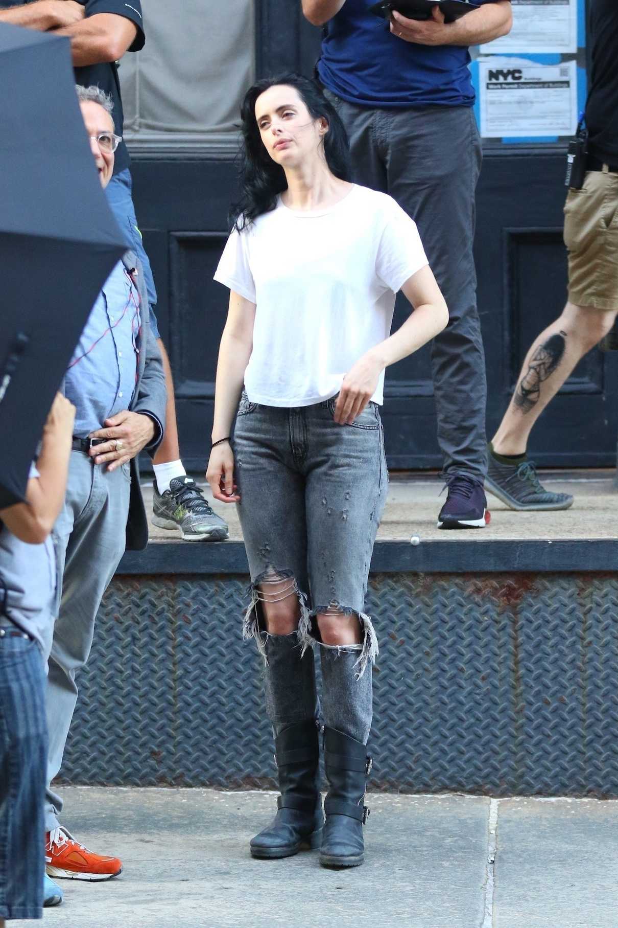 Krysten Ritter on the Set of Jessica Jones in Tribeca, New York 07/05/2018-1