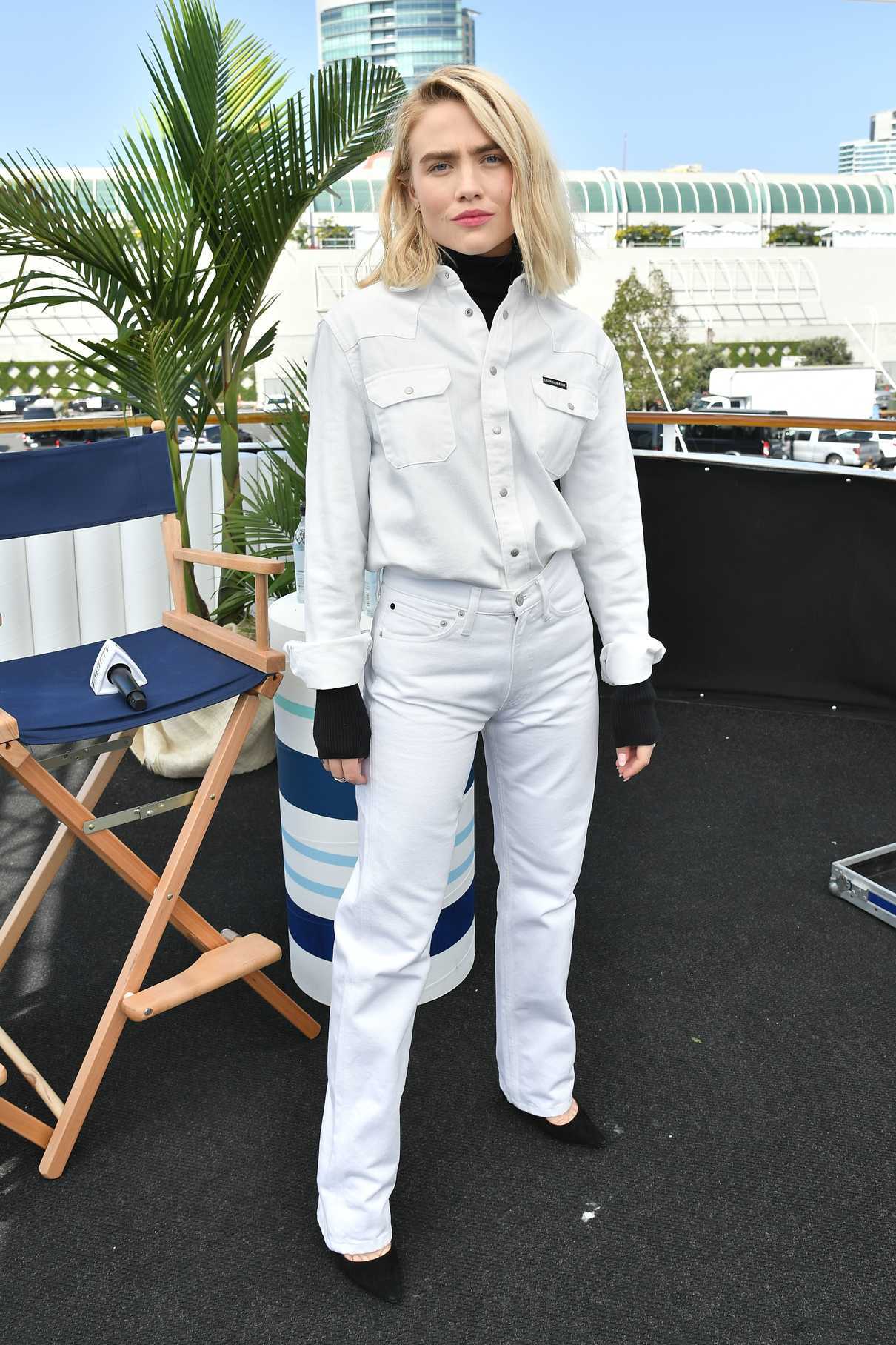 Maddie Hasson Arrives at the Comic-Con in San Diego 07/19/2018-3