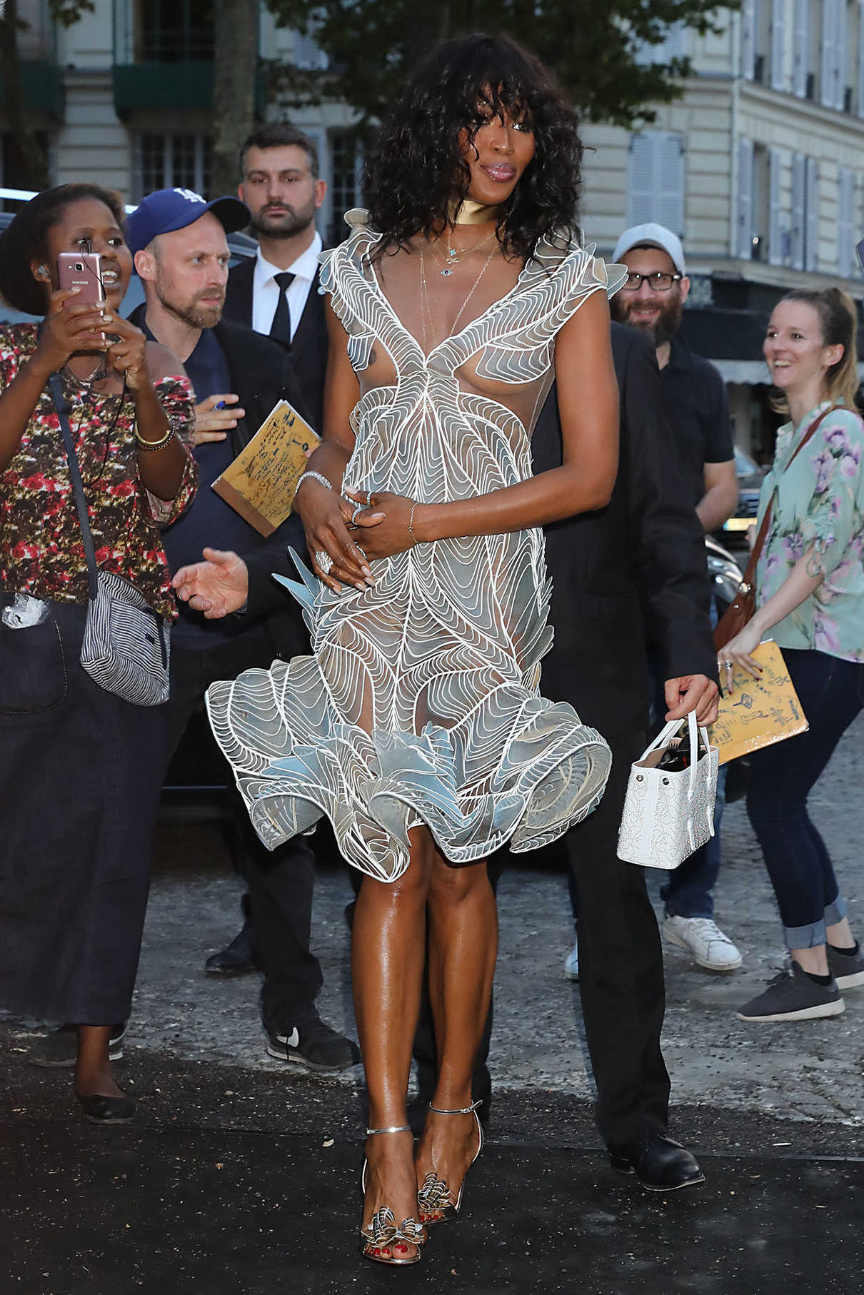 Naomi Campbell Attends 2018 Vogue Foundation Dinner at Palais Galleria in Paris 07/03/2018-2