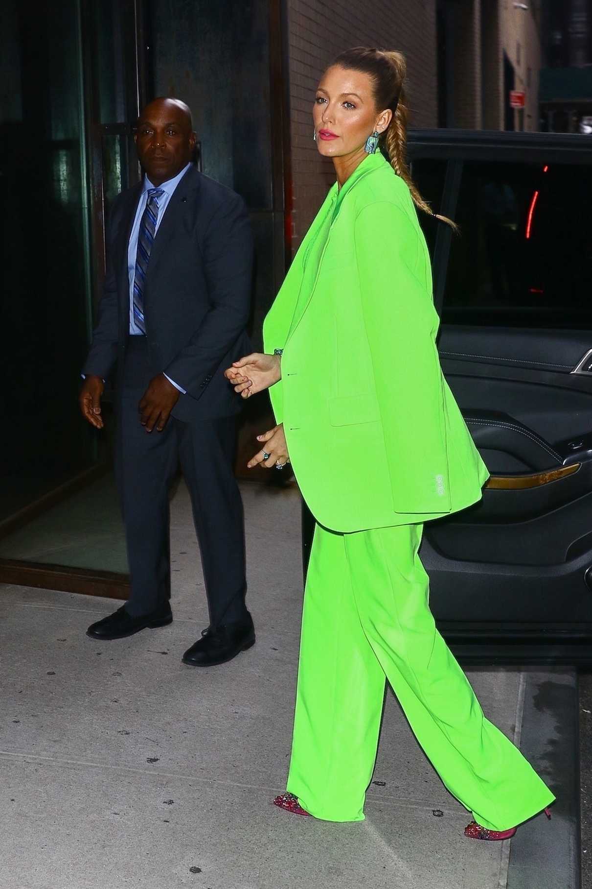 Blake Lively in a Chartreuse Suit Arrives at Spring Studios in New York ...