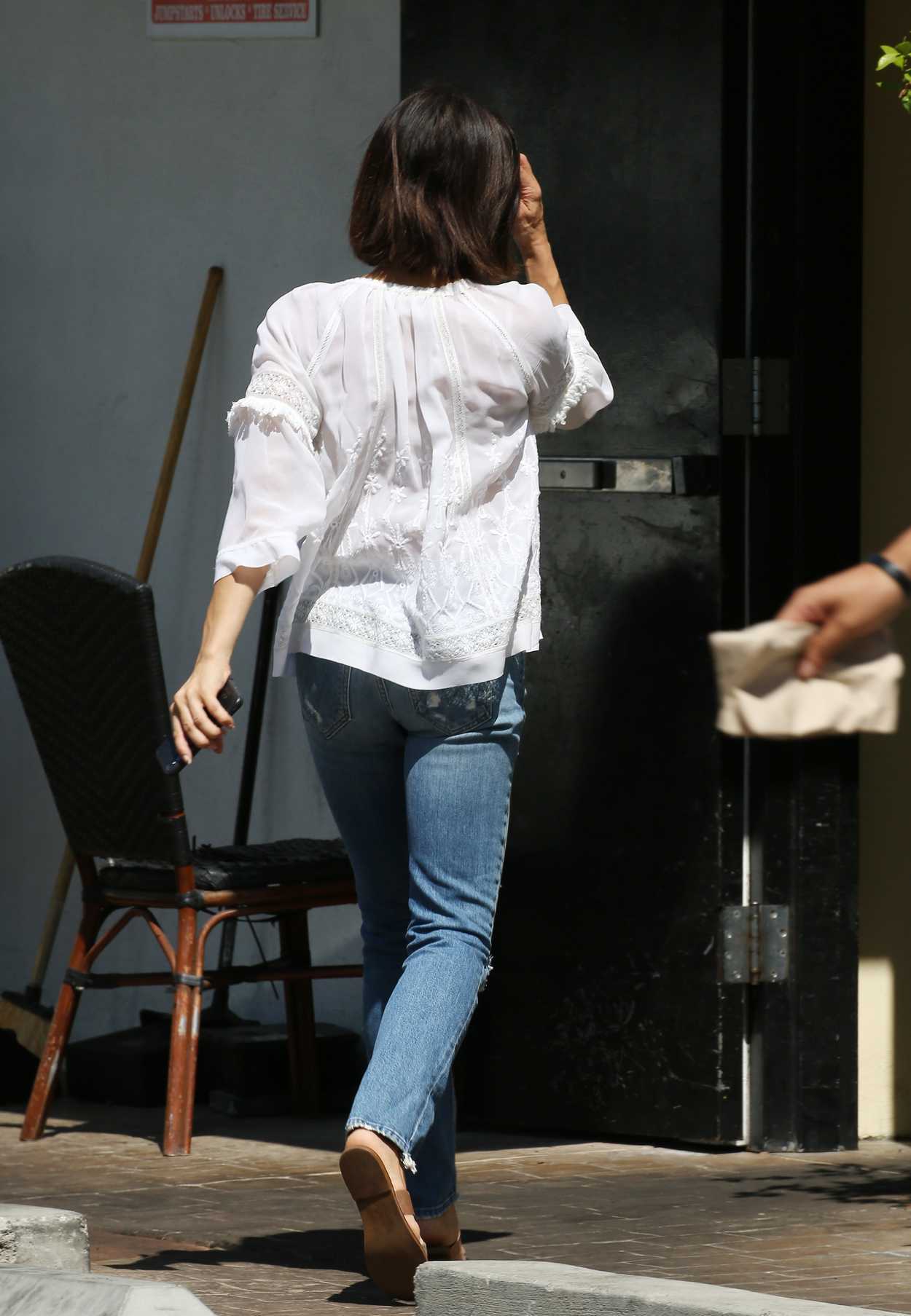Jenna Dewan in a White Lace Blouse
